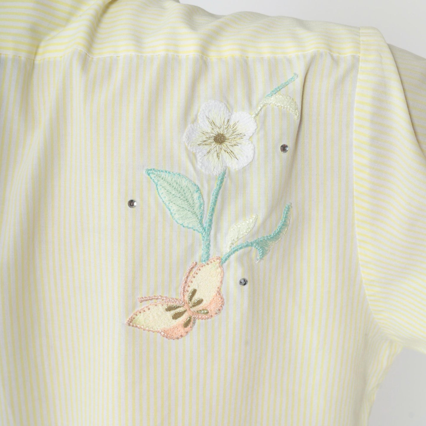 90s Apache Yellow Striped Floral Embroidered Rhinestone Button Up Blouse Medium