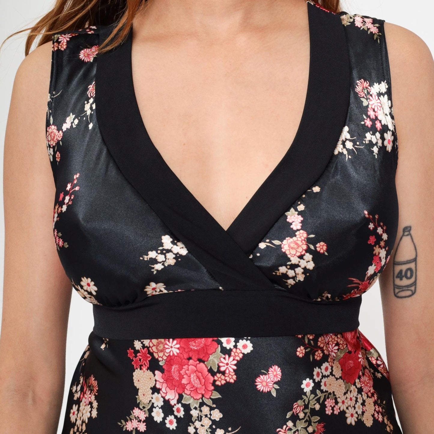 Y2K Black Satin Floral Tank Top Deep V Neck Empire Waist 00s Medium