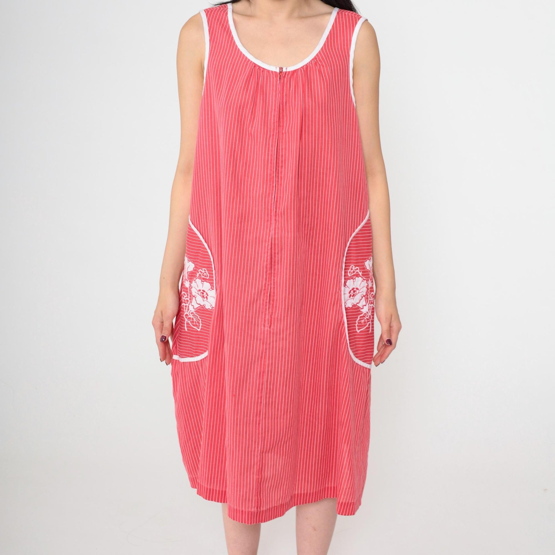 80s Red Striped Midi Dress Floral Embroidered Pockets Sleeveless Scoop Neck Large