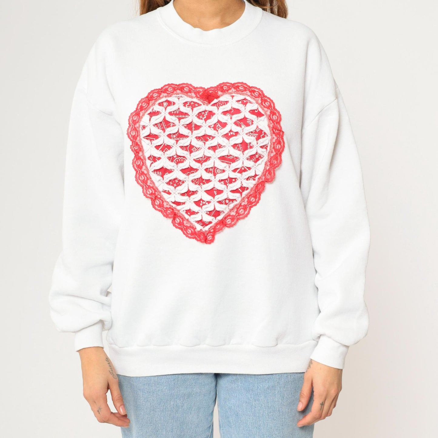 90s Jerzees White Sweatshirt Handkerchief Heart Red Lace Trim Extra Large XXL