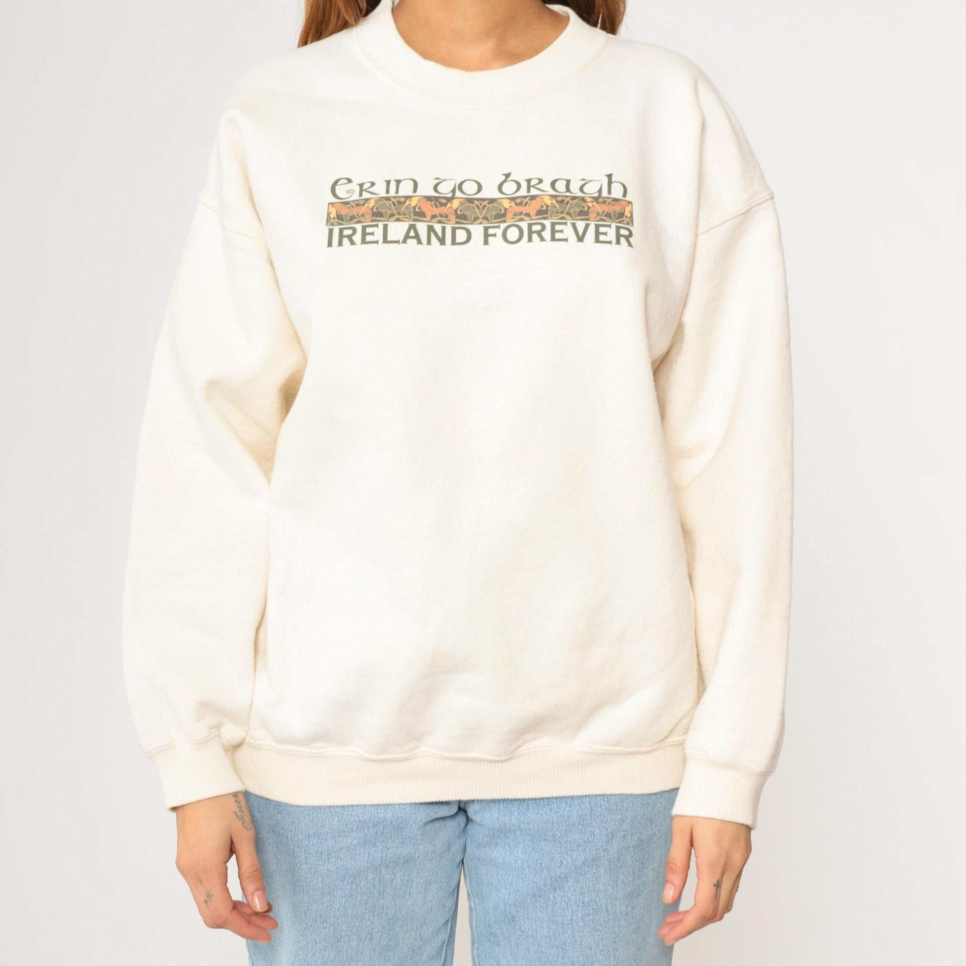 Y2K Ireland Forever Erin Go Bragh Celtic Graphic Sweatshirt Cream Large L