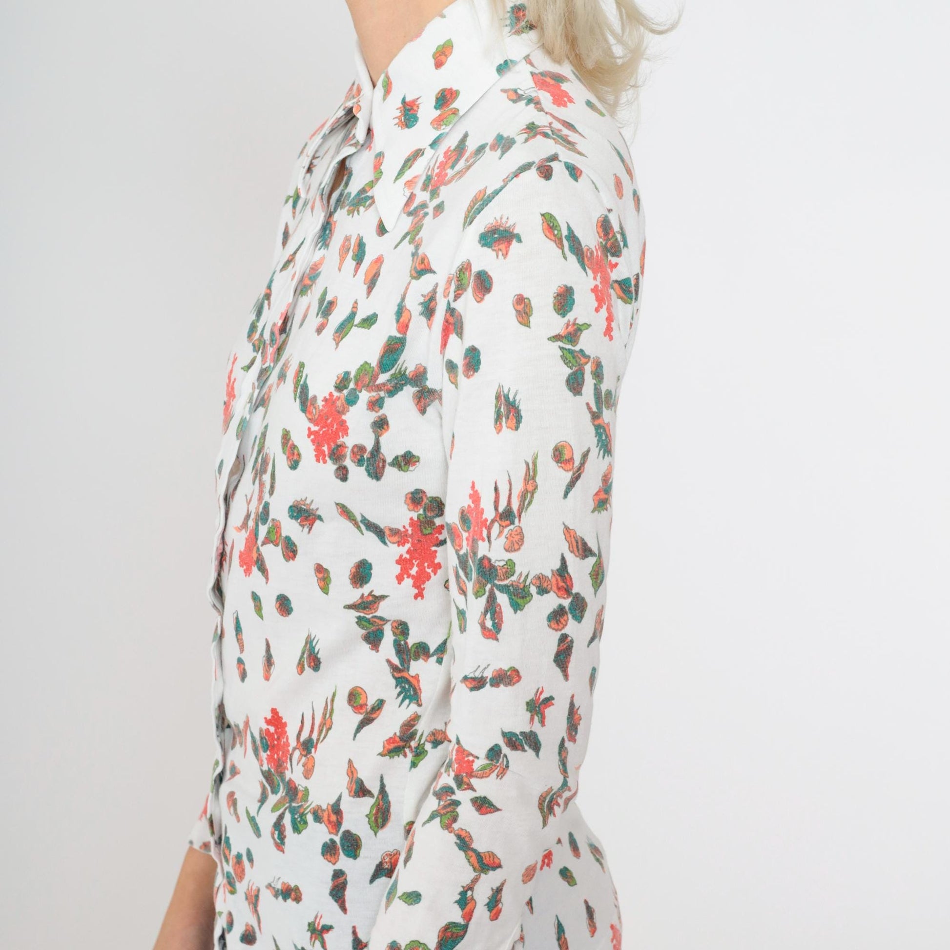 70s Seashell Print Button-Up Blouse White Novelty Shirt Long Sleeve Small