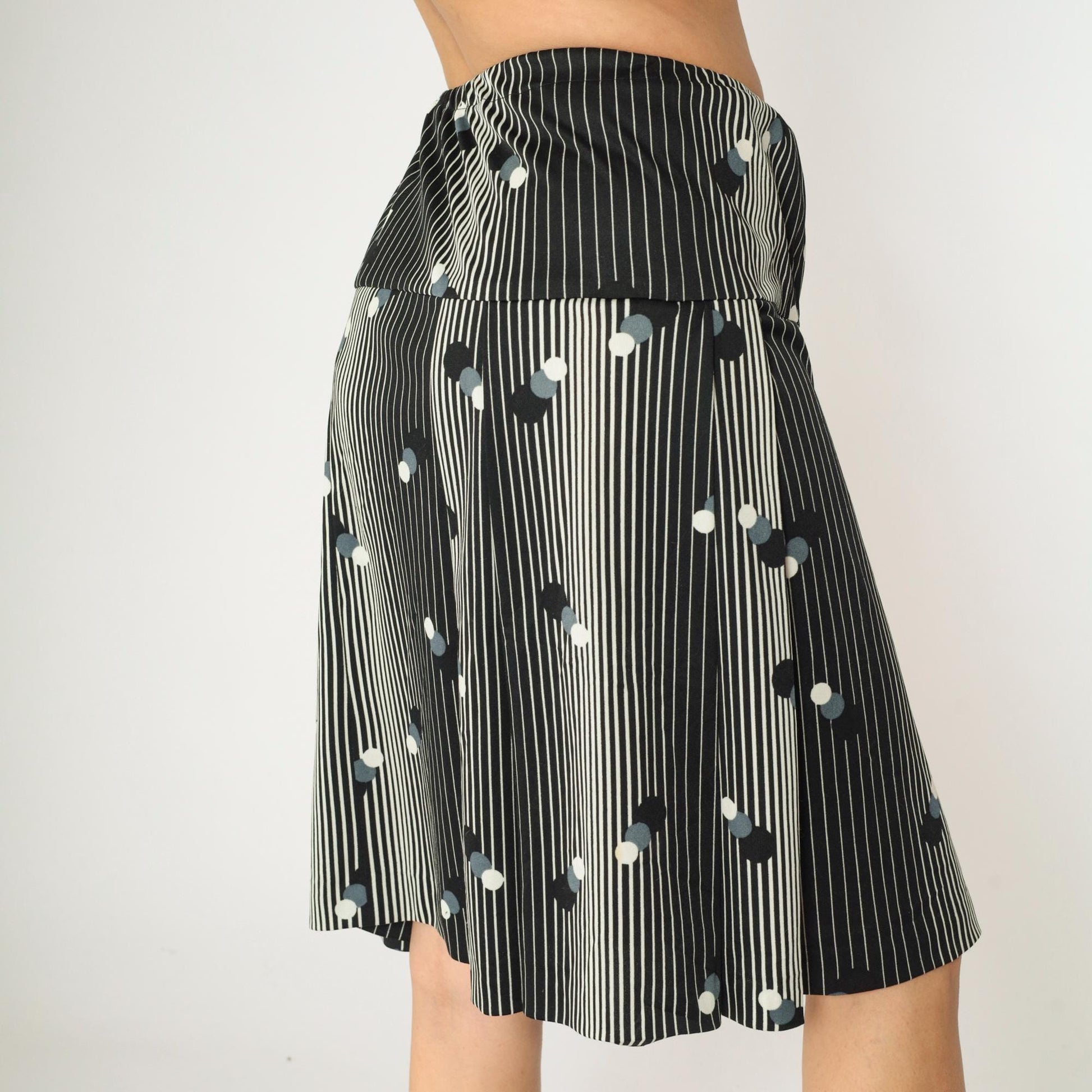 70s Black White Striped Polka Dot Mod Skirt High Waist A-Line Knee Length Small Medium