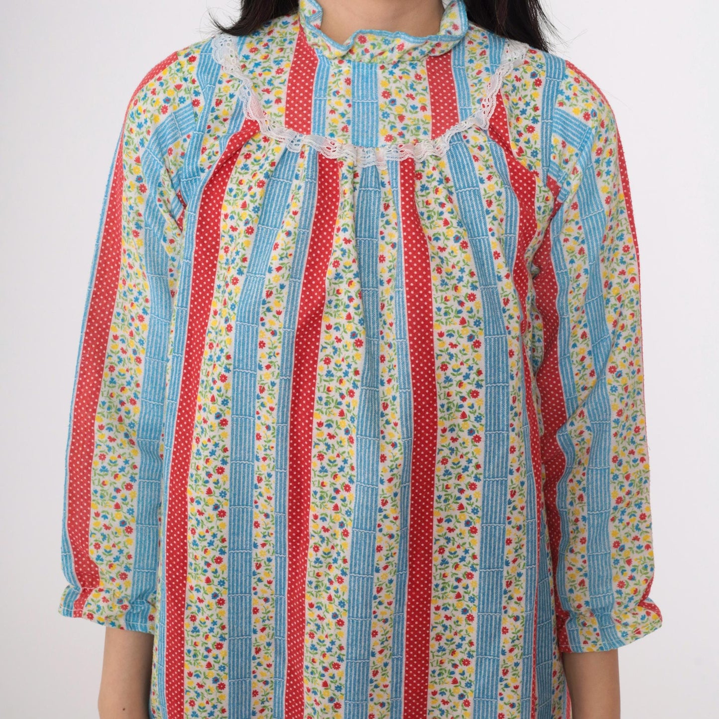 70s Floral Calico Striped Nightgown Eyelet Lace Bib Long Sleeve Red Blue Extra Small
