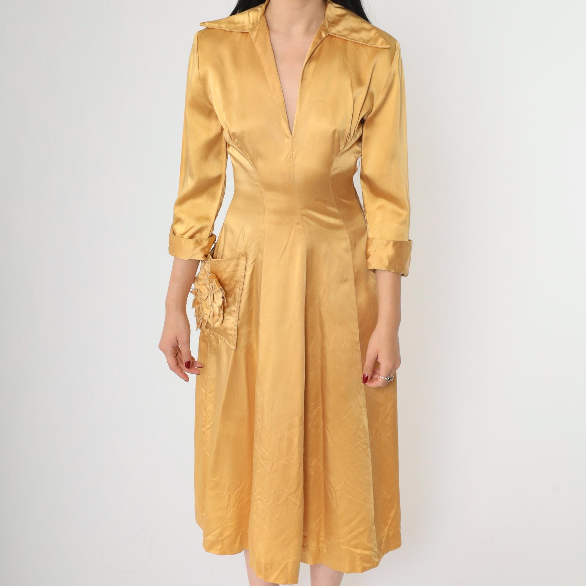 1940s Gold Satin Dress Floral Appliqué Pointed Collar Midi Extra Small