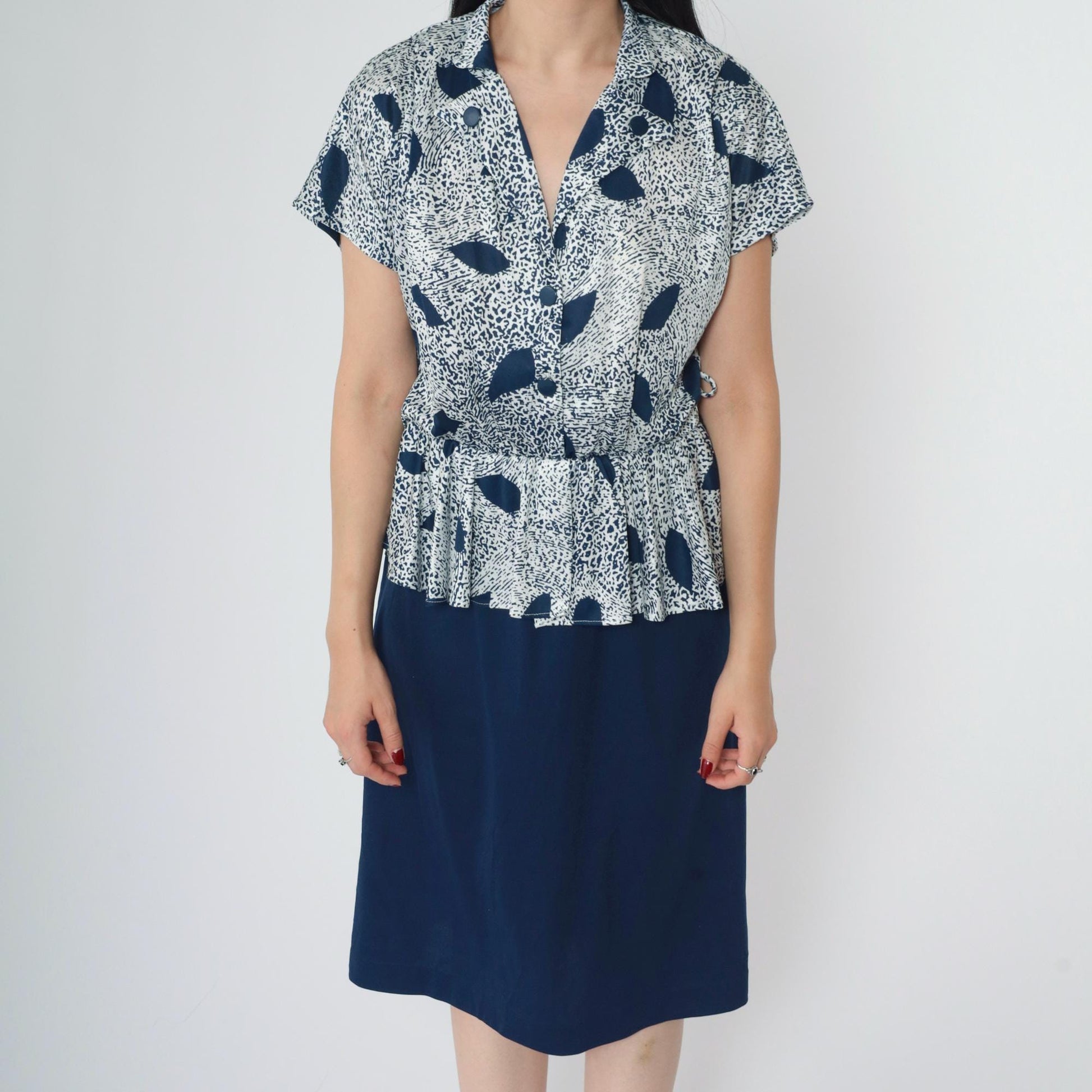 80s Abstract Peplum Midi Dress Blue White V Neck Button Up High Waisted Medium Large