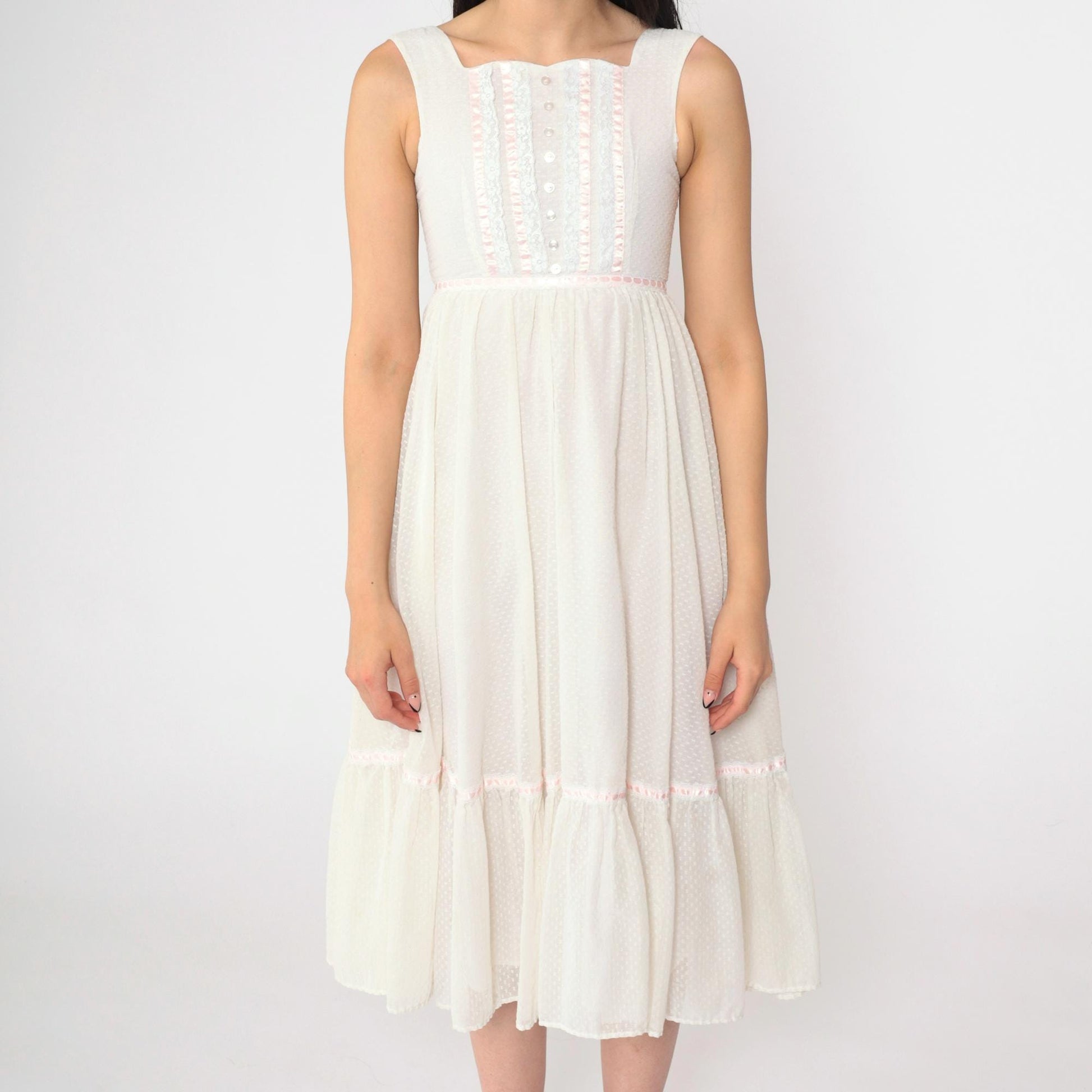 70s White Prairie Midi Dress Empire Waist Tiered Lace Pink Ribbon 2XS
