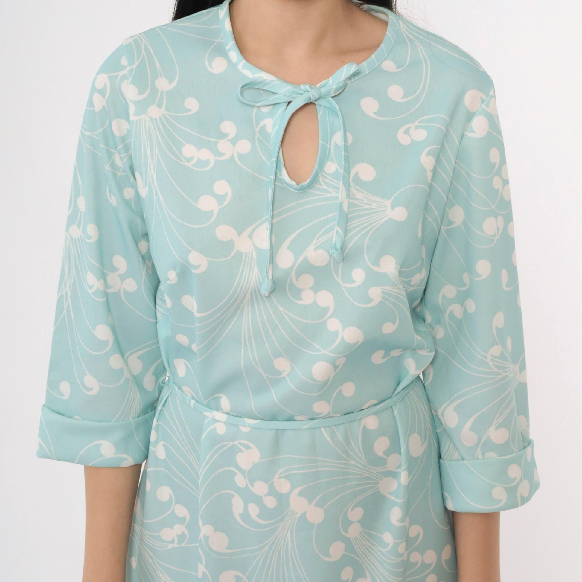 70s Lady Blair Aqua Swirl Print Shift Dress Keyhole Tie Neck Medium