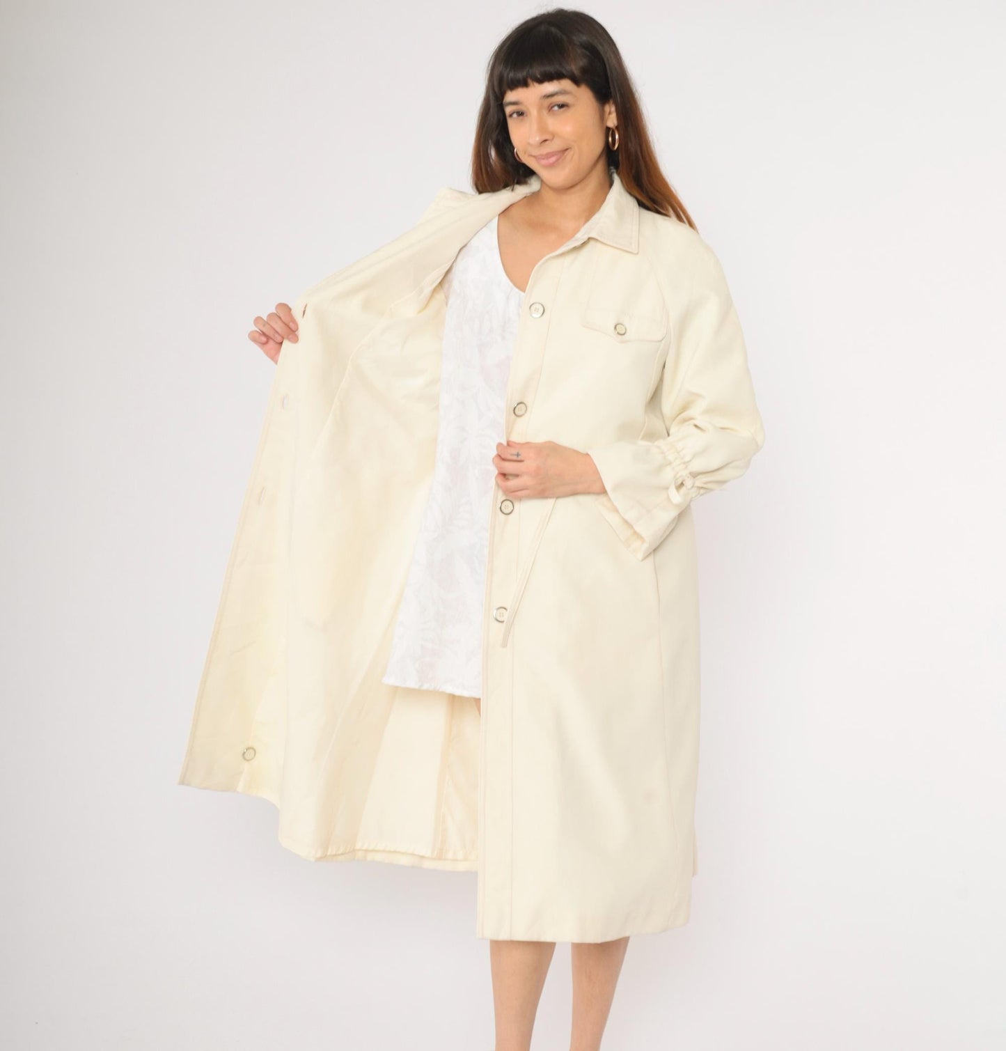 70s Cream Trench Coat Drawstring Waist Pointed Collar Button Front Medium