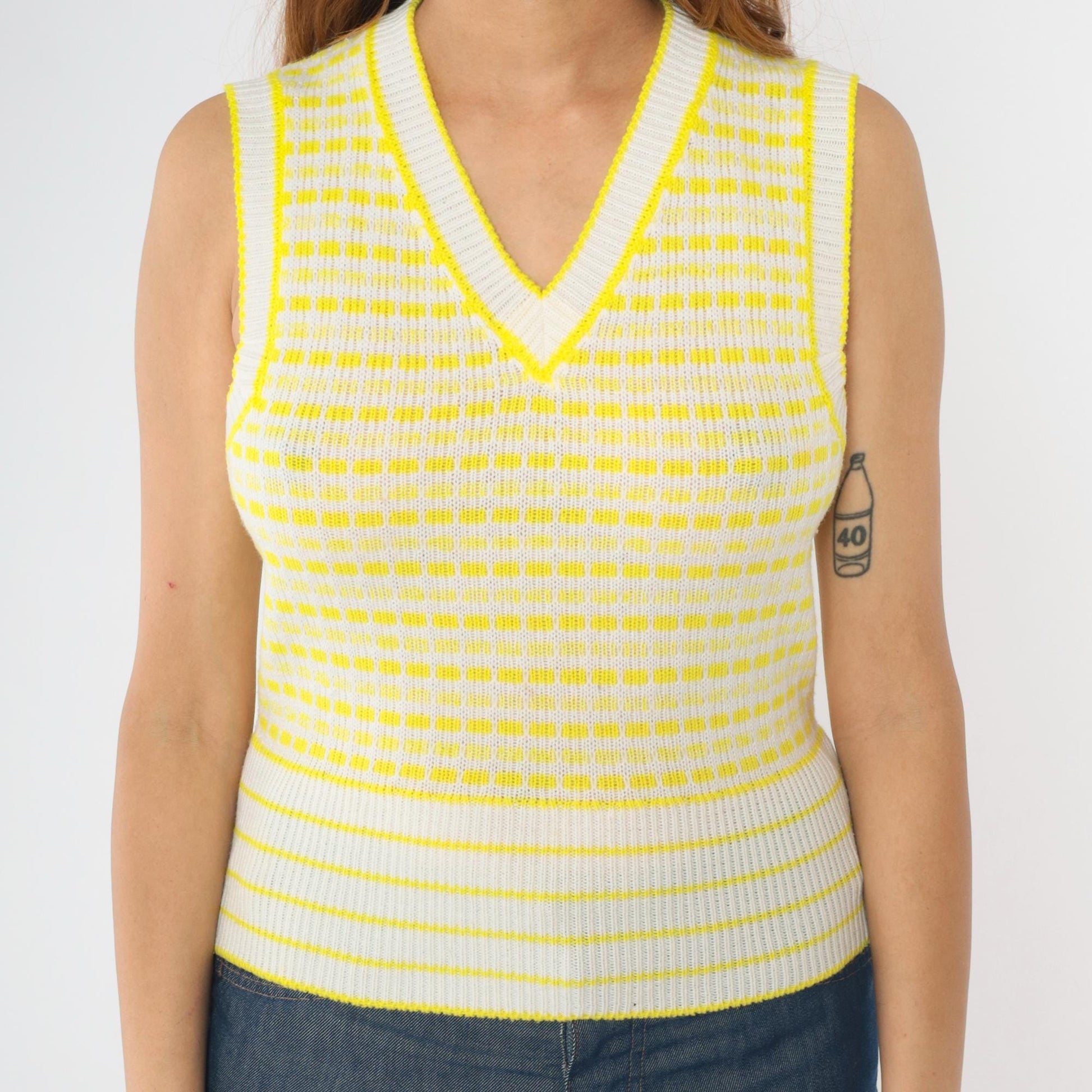 70s Sweater Vest White Yellow Striped Square Print V-Neck Pullover Small