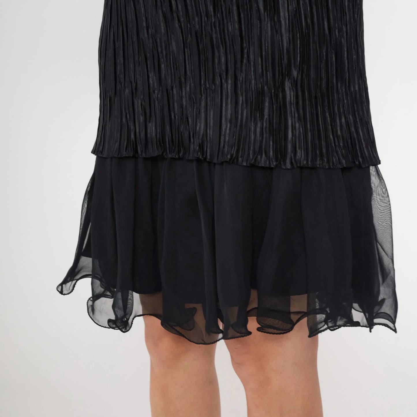 80s Black Crinkle Pleat Dress Sequin Trim Long Sleeve Chiffon Ruffle Cocktail Medium