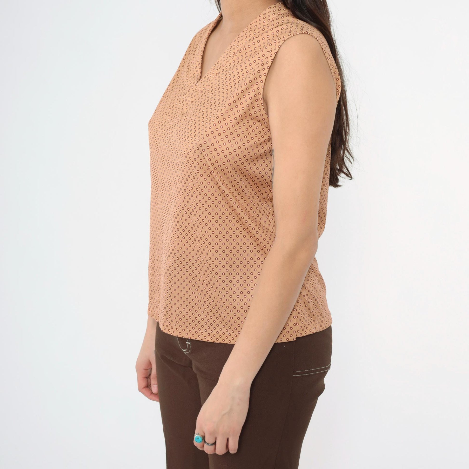 70s Tan Polka Dot Tank Top V Neck Sleeveless Blouse Red Dots Large