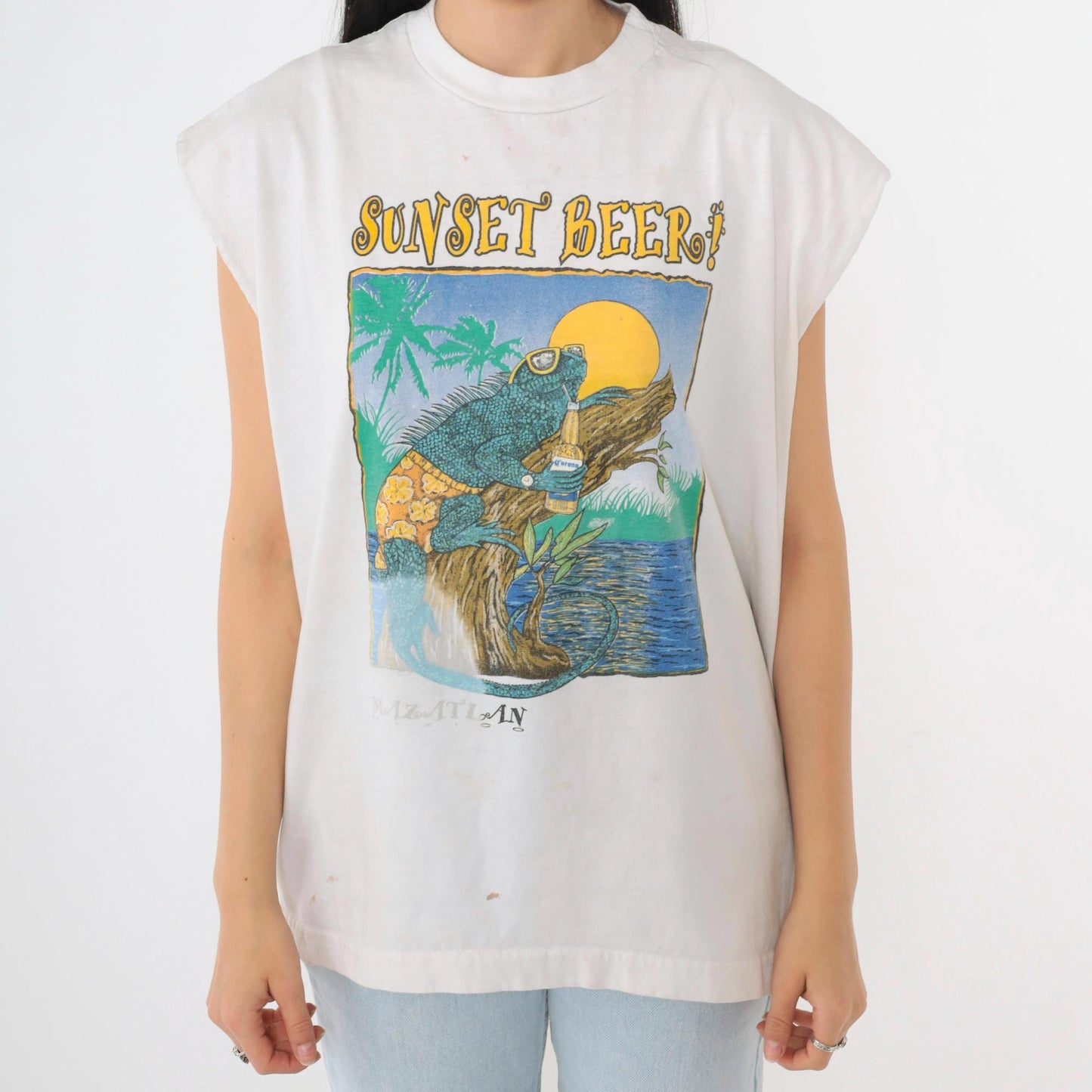 90s Sunset Beer Mazatlán Iguana Graphic Muscle Tank Large L
