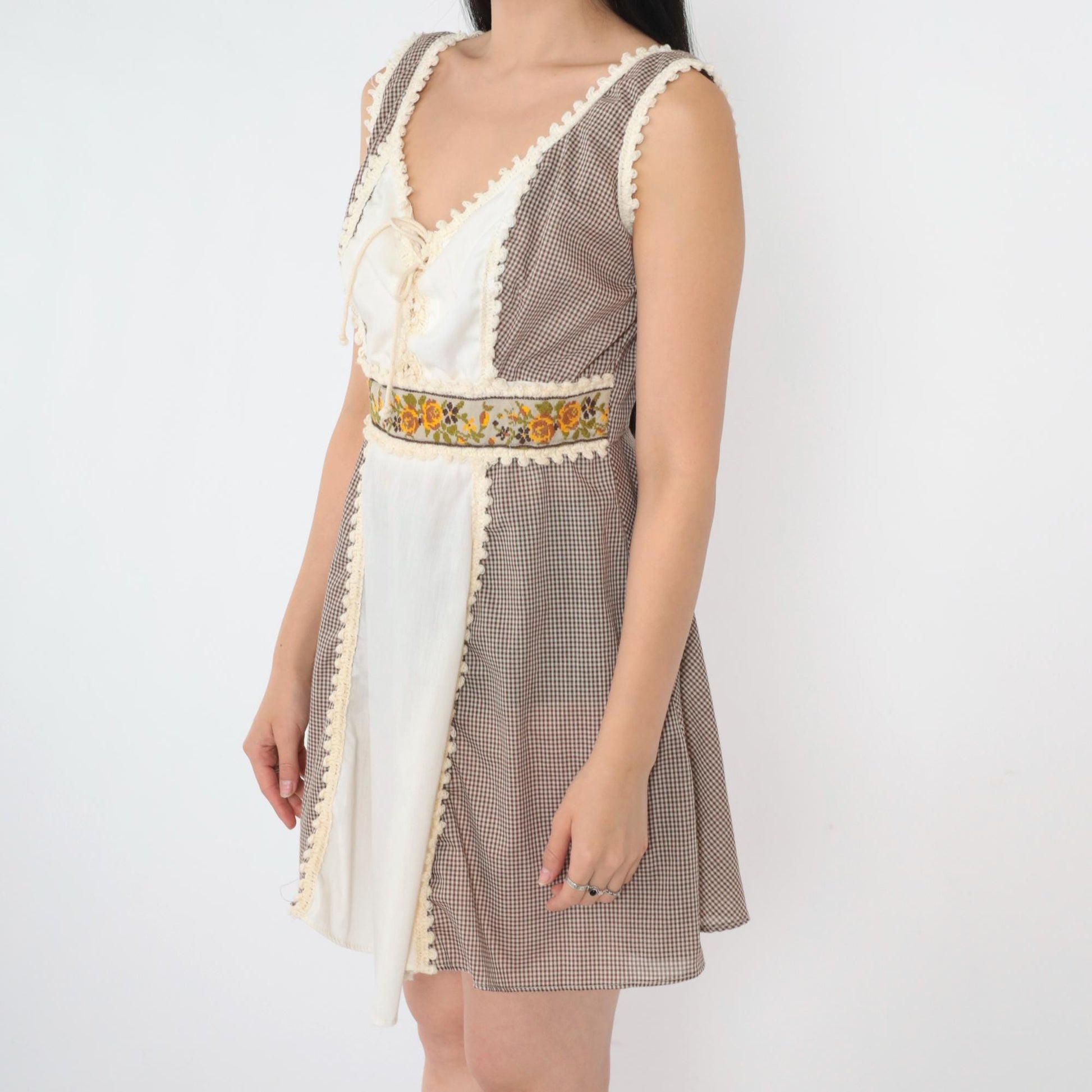 70s Brown Gingham Mini Dress White Panel Crochet Lace Empire Waist Small