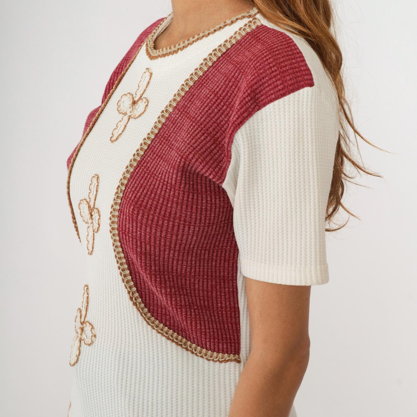 90s White Burgundy Floral Embroidered Knit Top Short Sleeve Medium M
