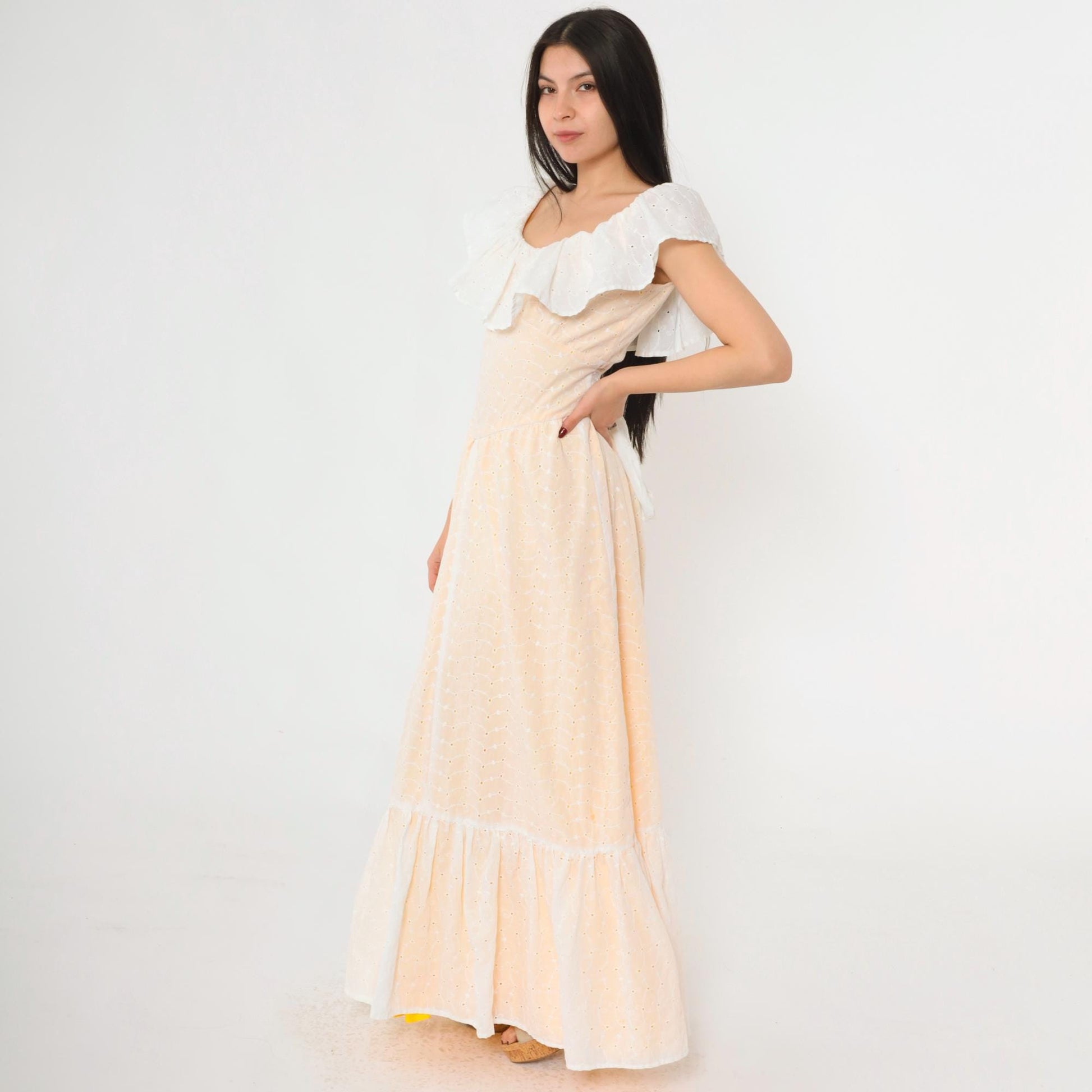 70s White Eyelet Lace Maxi Dress Yellow Lining Ruffled Off-Shoulder Small