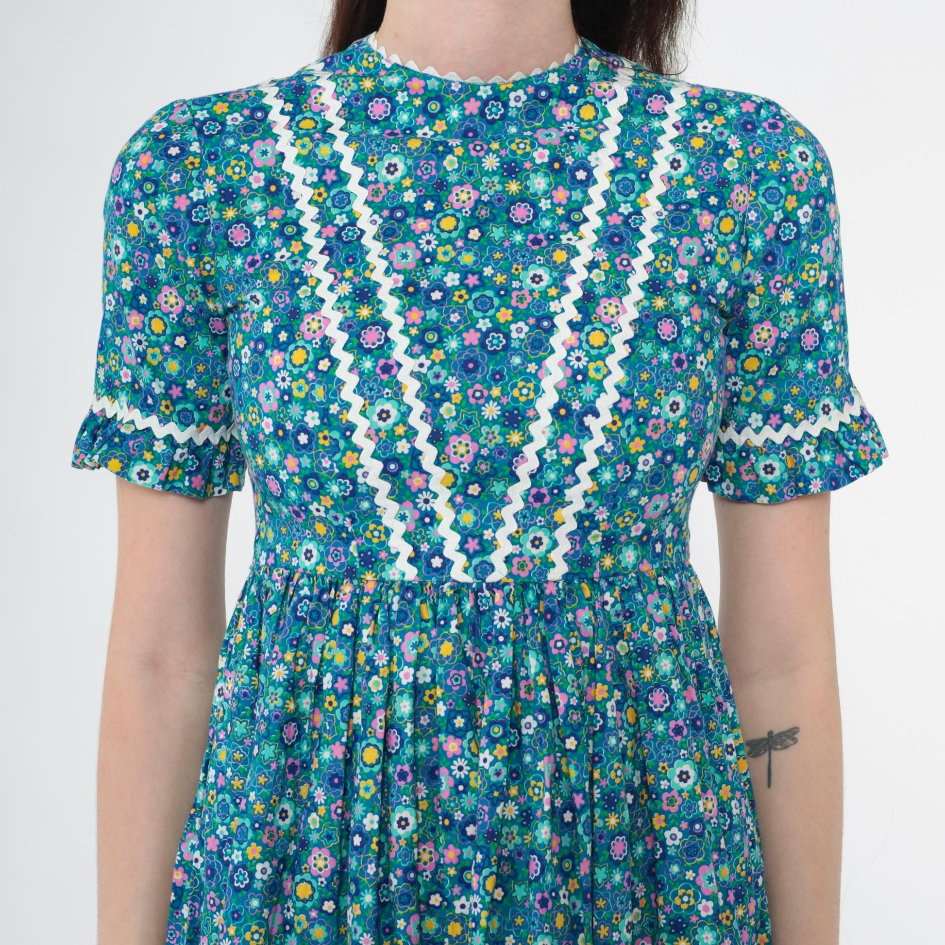 1960s Blue Floral Midi Dress Empire Waist Ruffled Short Sleeve XXS