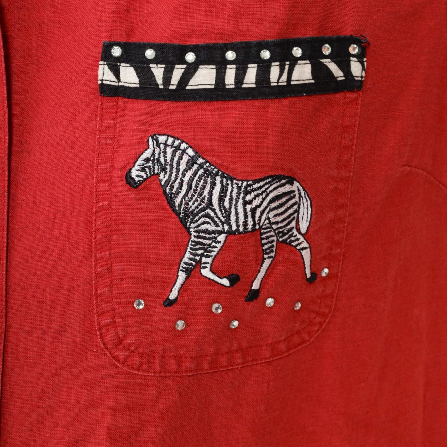 90s Cabin Creek Zebra Rhinestone Button-Up Blouse Red Linen Cotton Petite Large