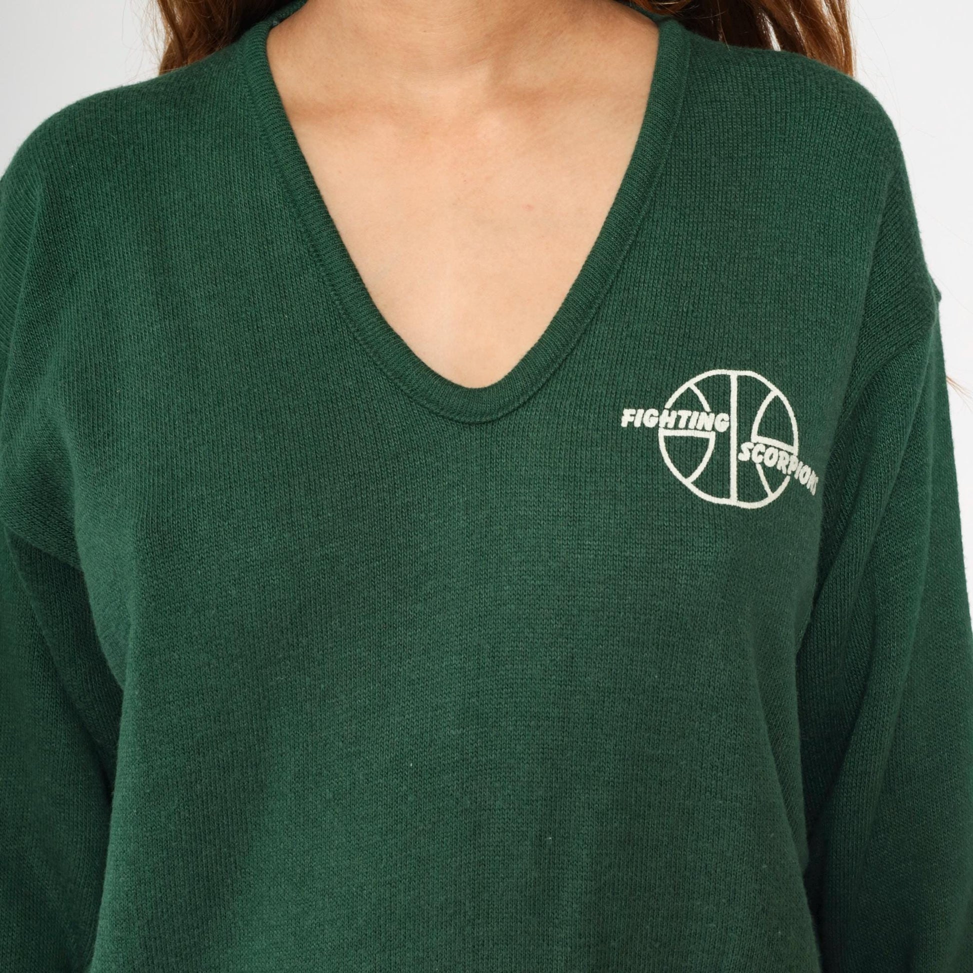 80s Fighting Scorpions Basketball V-Neck Sweater Forest Green Large