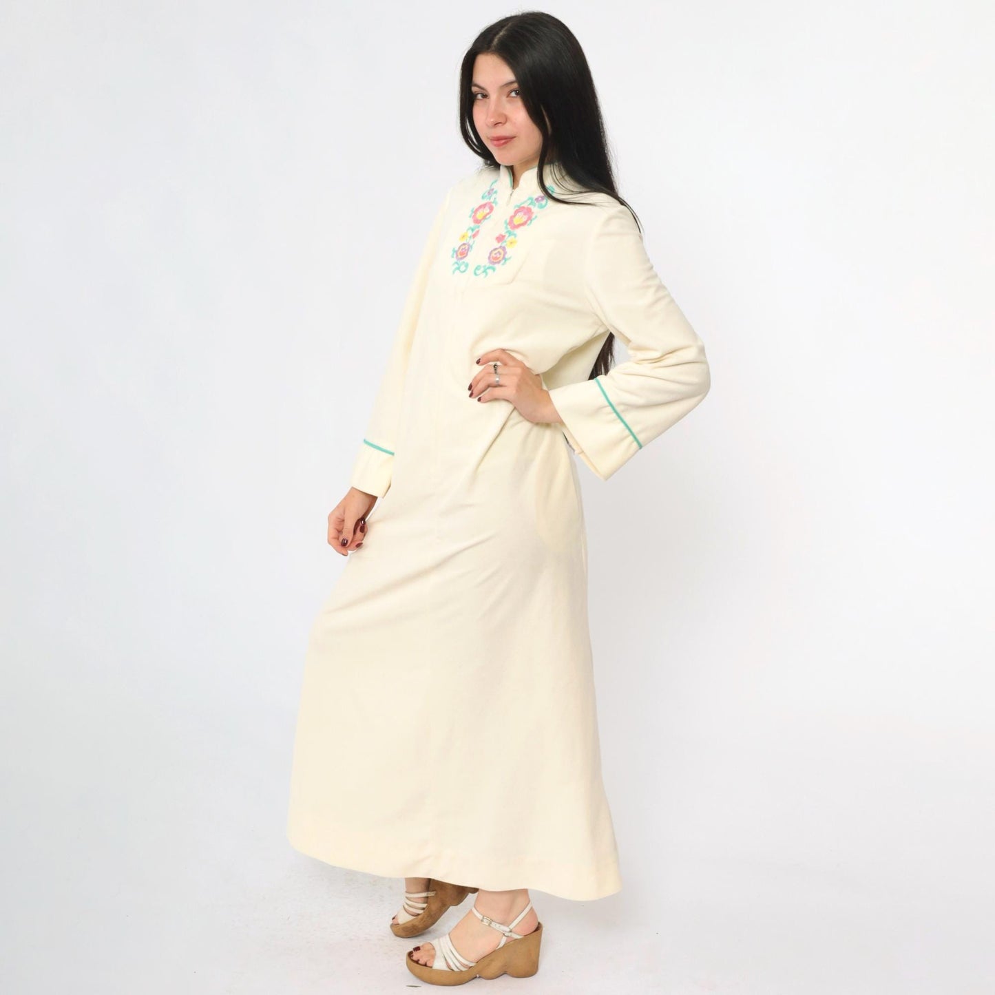 80s Cream Velour Lounge Dress Floral Embroidery Zip Front Ankle Length Small