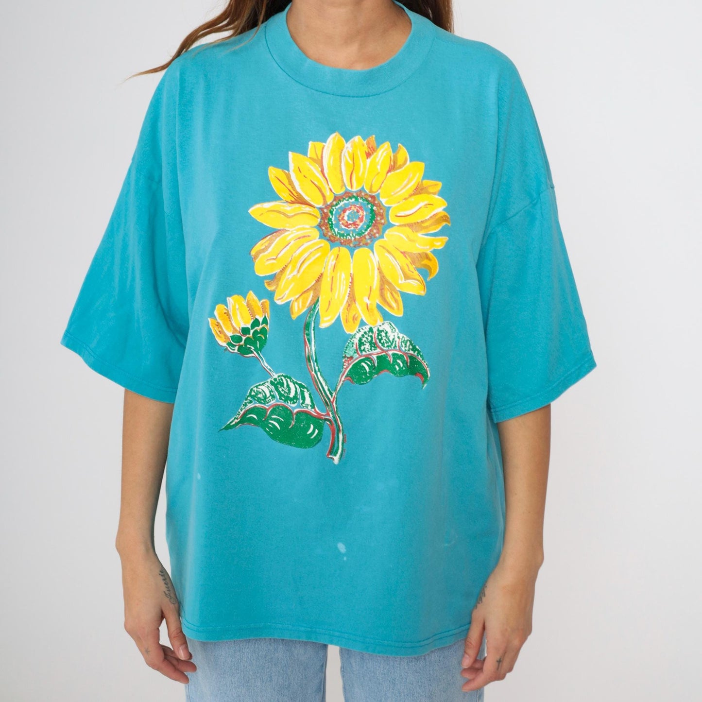 90s Sunflower T-Shirt Turquoise Blue Floral Graphic Crewneck One Size