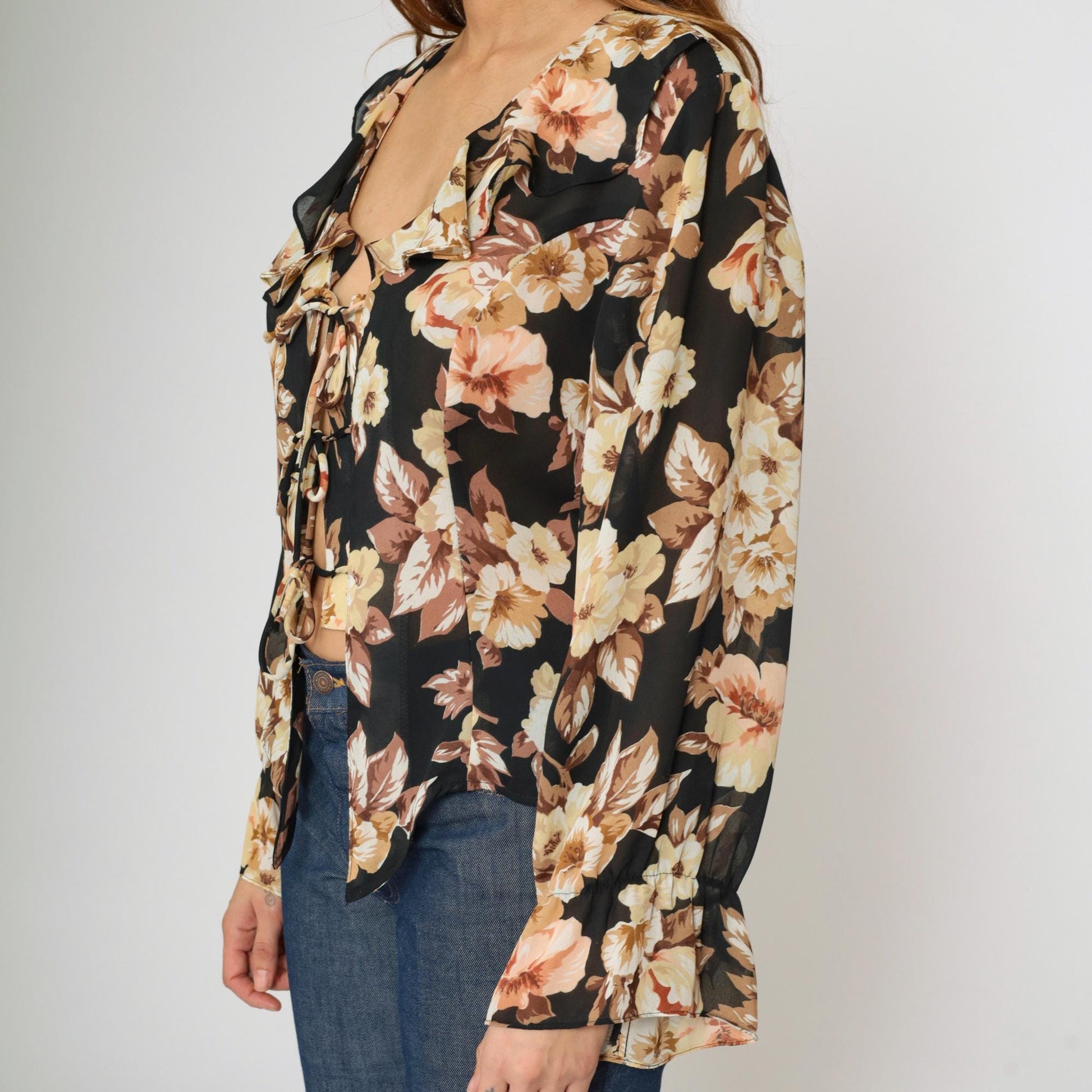 90s Gemini Black Floral Tie-Front Blouse Ruffled Collar Long Sleeve Large L