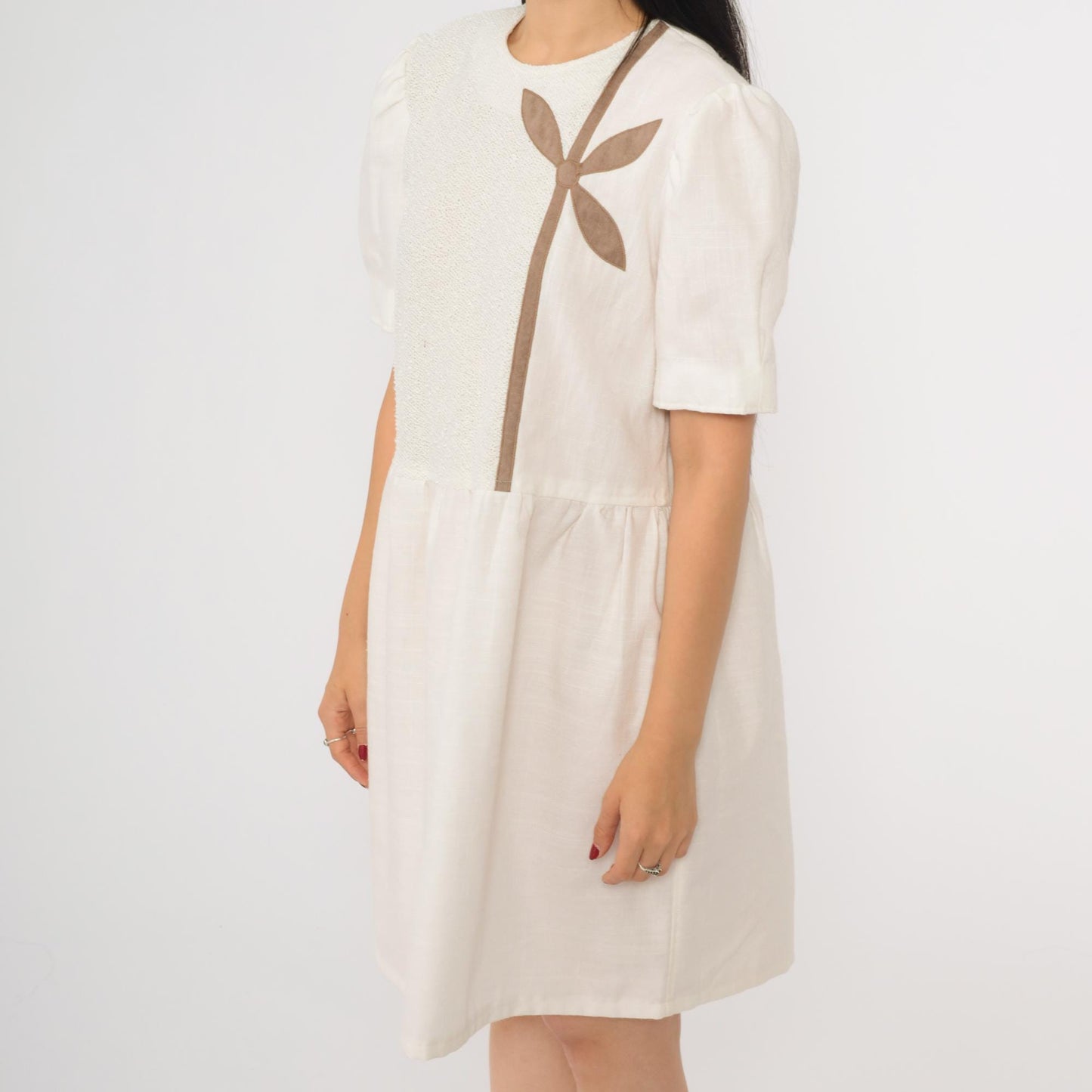 80s Leslie Fay White Floral Applique Mini Dress Puff Sleeve Boucle Knit Medium Large