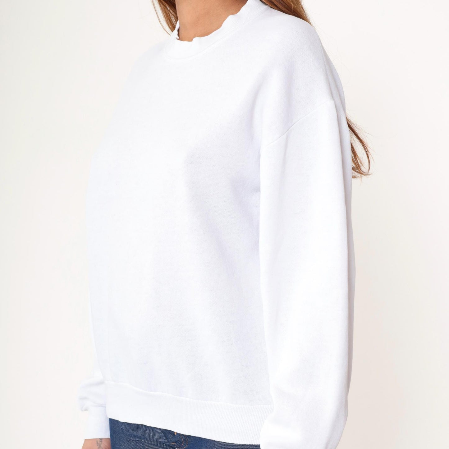 90s Jerzees White Crewneck Sweatshirt Slouchy Pullover Medium