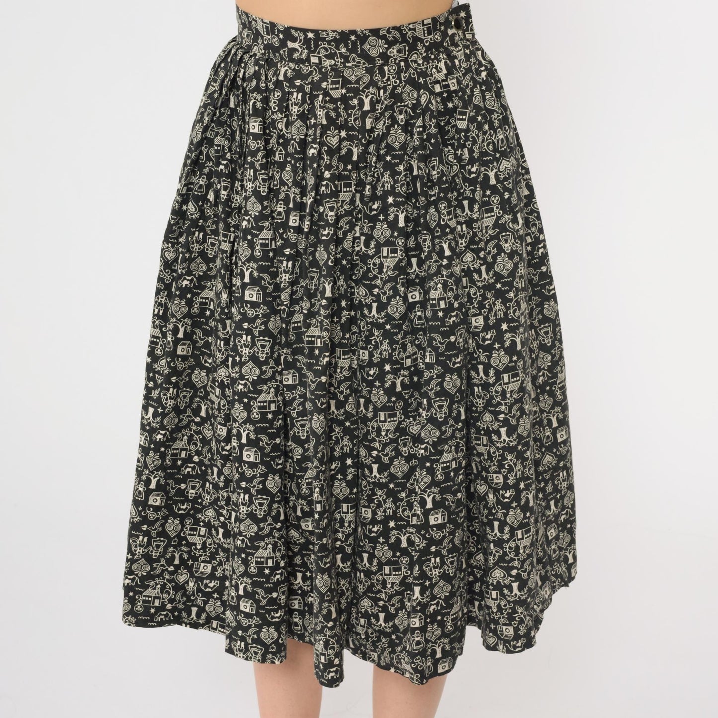 1960s Austrian Folk Circle Skirt Black Cotton Cream Tyrolean Print XS