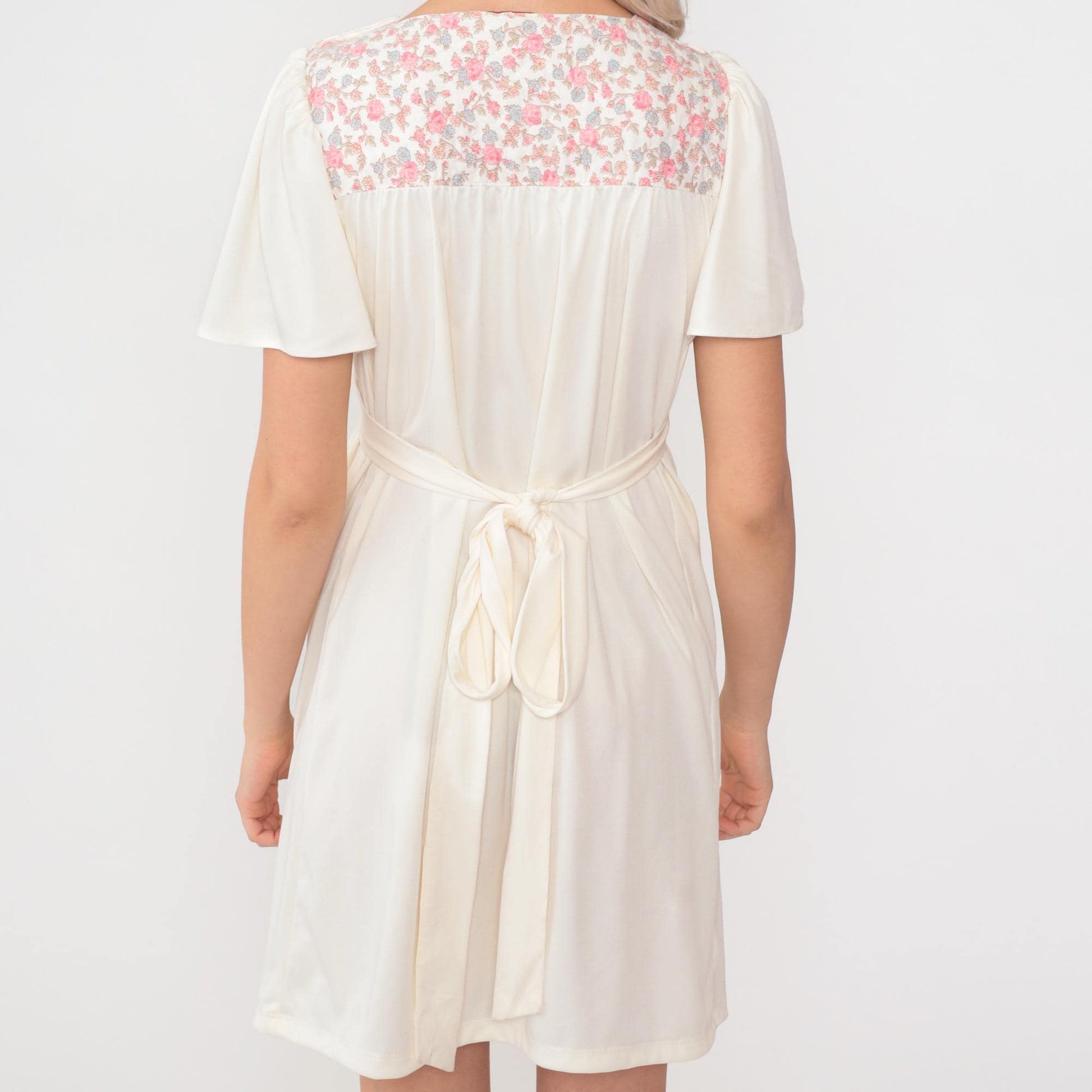 70s White Floral Peasant Mini Dress Flutter Sleeve High Waist Small S