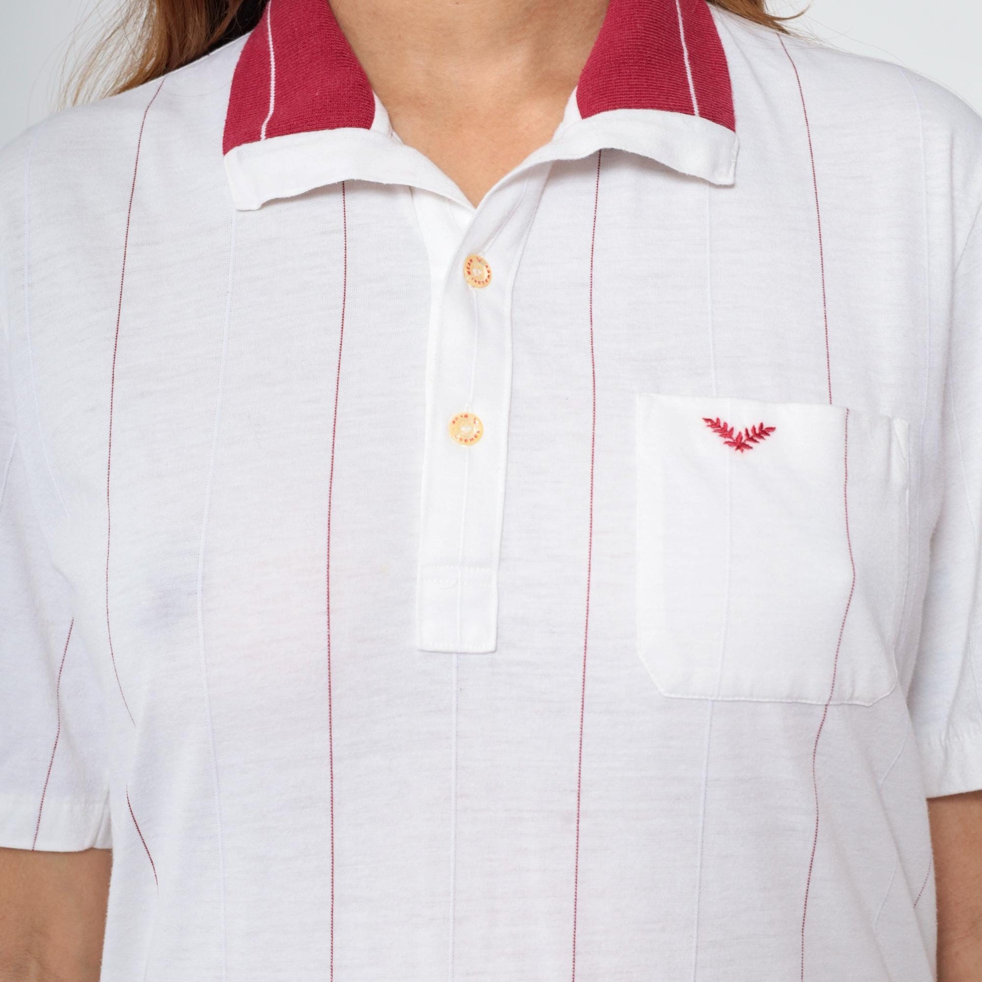 80s White Burgundy Striped Polo Shirt Embroidered Crest Quarter Button Medium