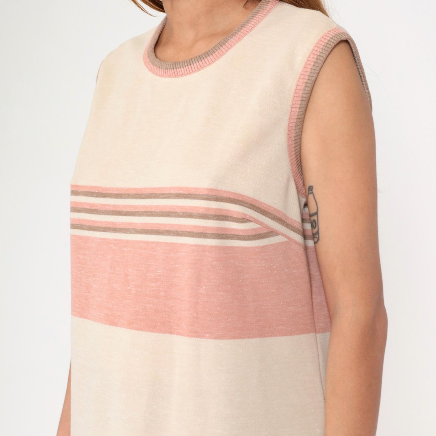 70s Striped Tank Top Cream Pink Ringer Neckline Sleeveless Medium Large