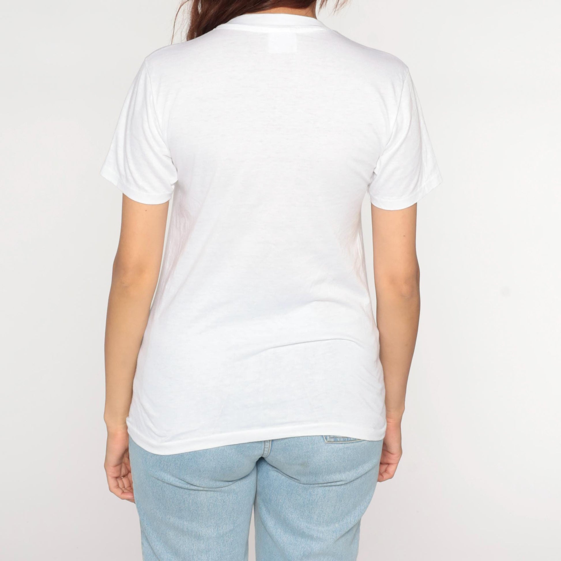 90s St Maarten Sailboat Graphic T-Shirt White Crewneck Small