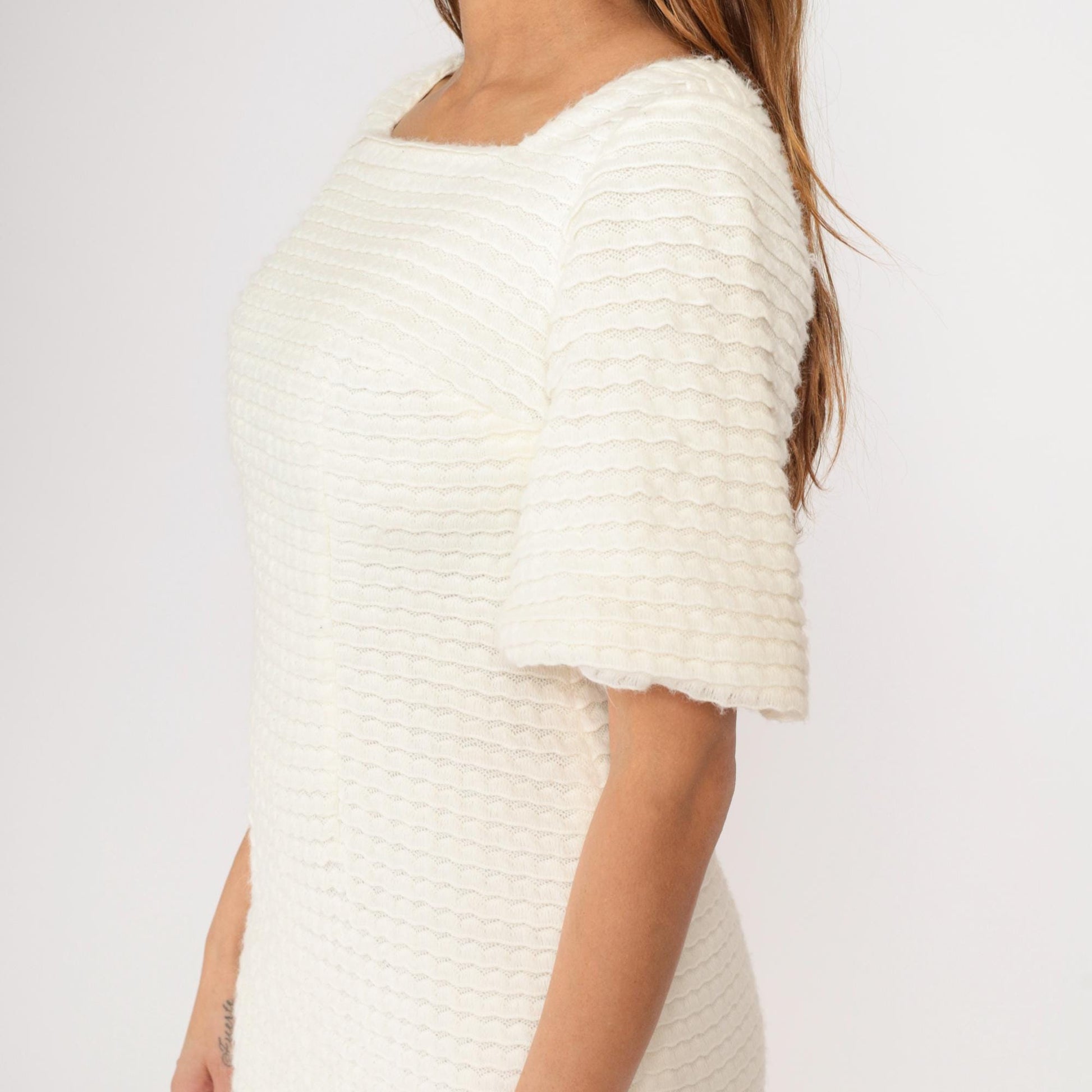 60s White Textured Knit Dress Square Neck Puff Sleeve Sheath Midi Small