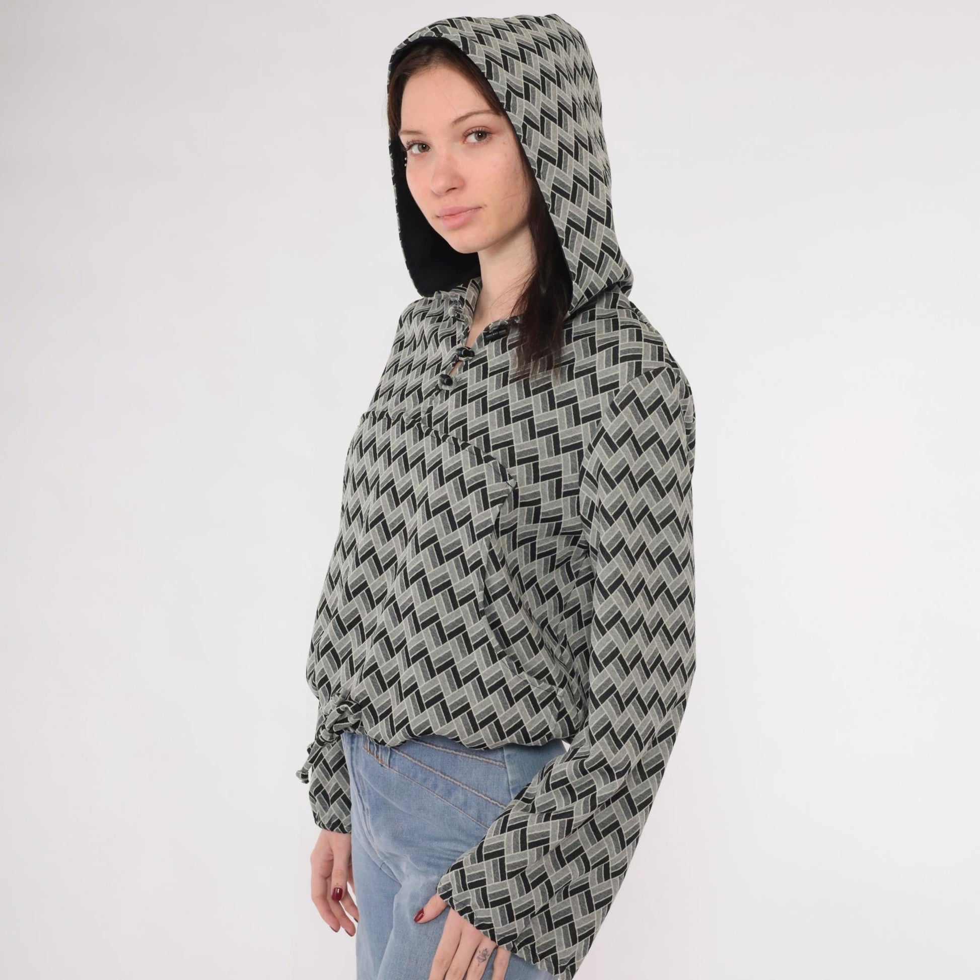 70s Geometric Print Hooded Pullover Grey Black Toggle Drawstring Medium