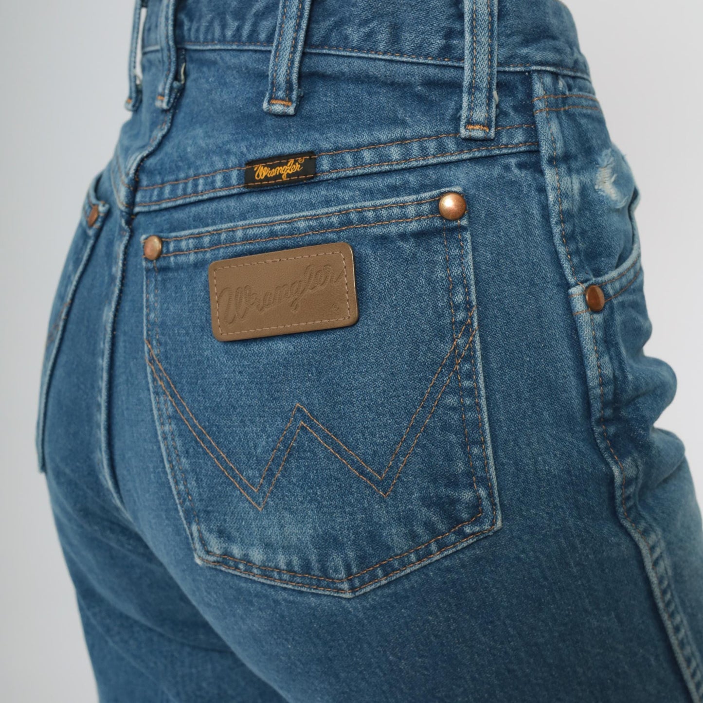 90s Wrangler High Waisted Straight Leg Jeans Medium Blue Cotton Denim 29