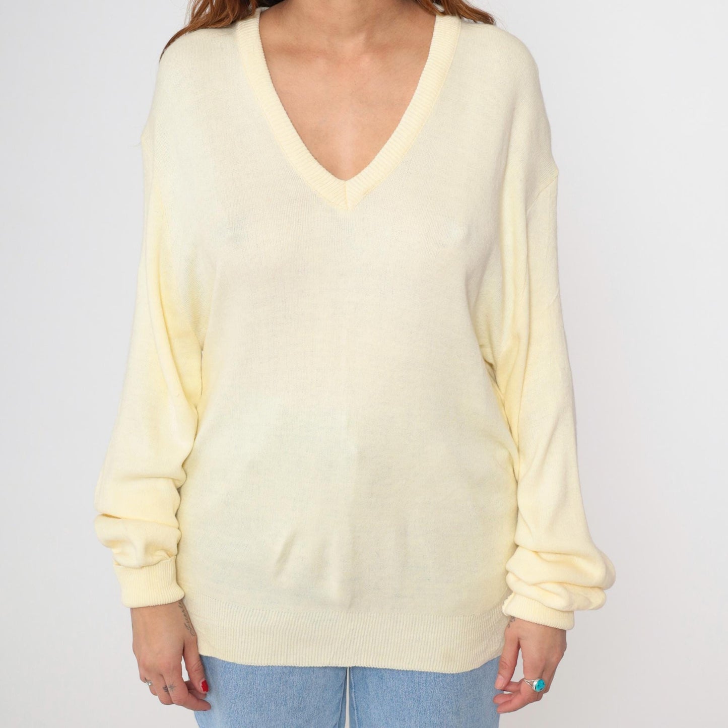 80s Pastel Yellow V-Neck Knit Sweater Pullover Medium M