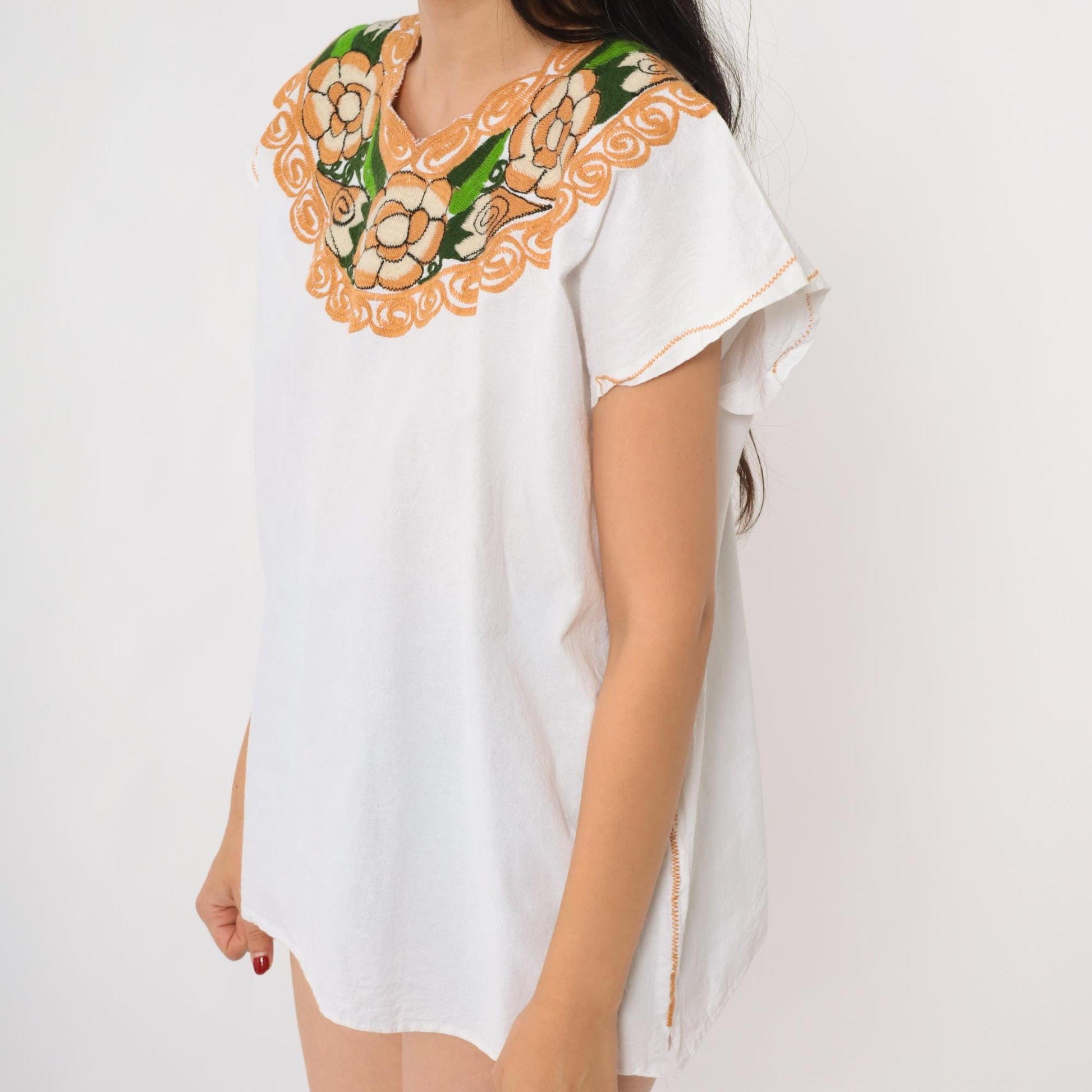 90s Mexican Embroidered Cotton Blouse White Floral Yoke Peasant Top Medium