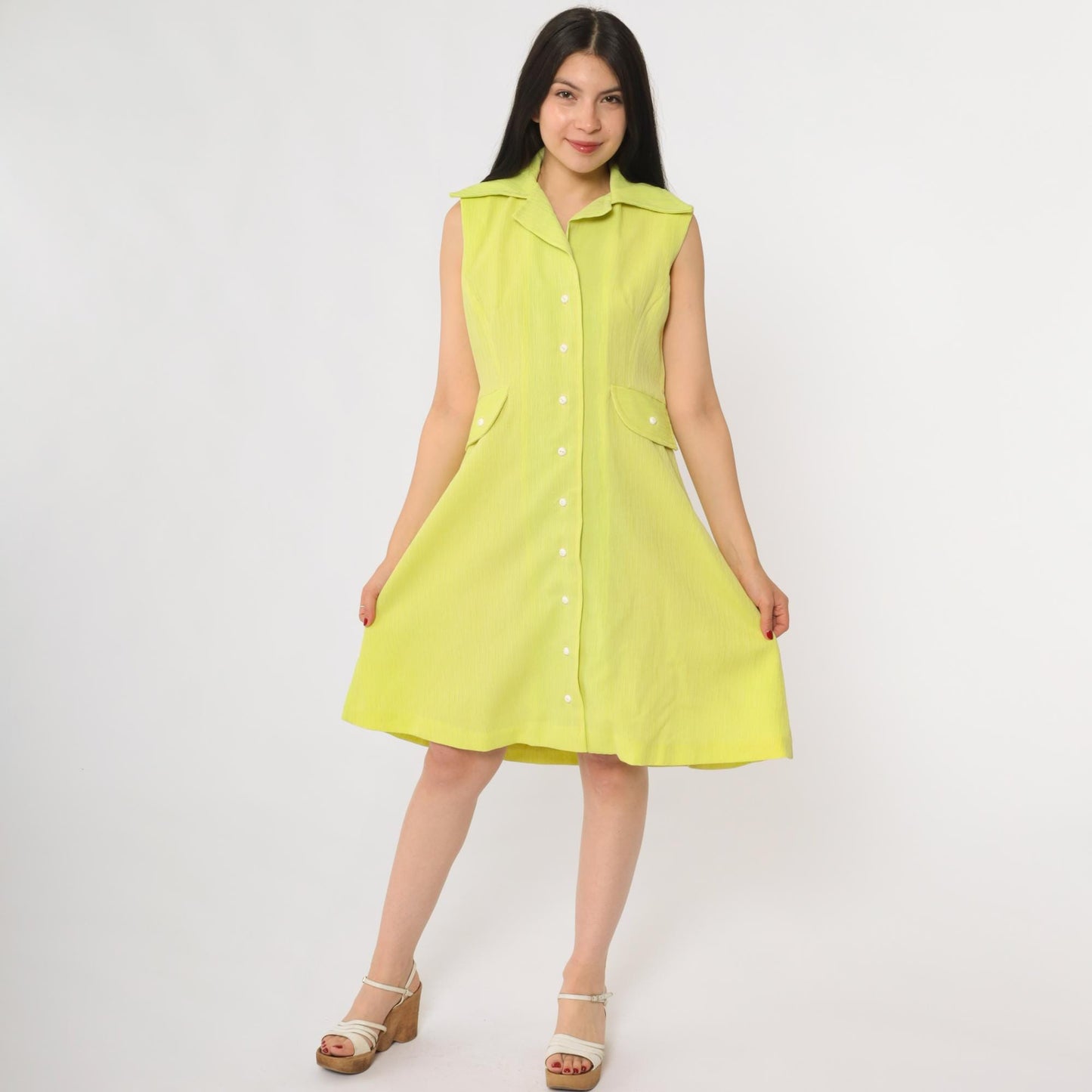 70s Lime Green Mod Mini Dress Pointed Collar A-Line Shift Medium M