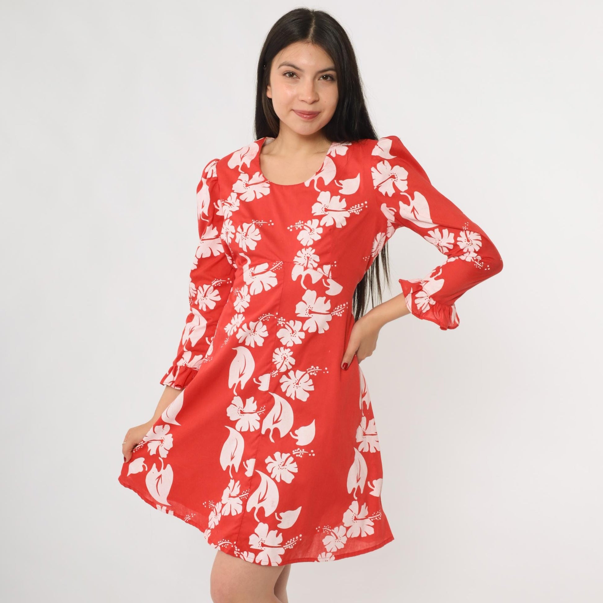 70s Hawaiian Hibiscus Floral Dress Red White Long Sleeve Ruffle Medium