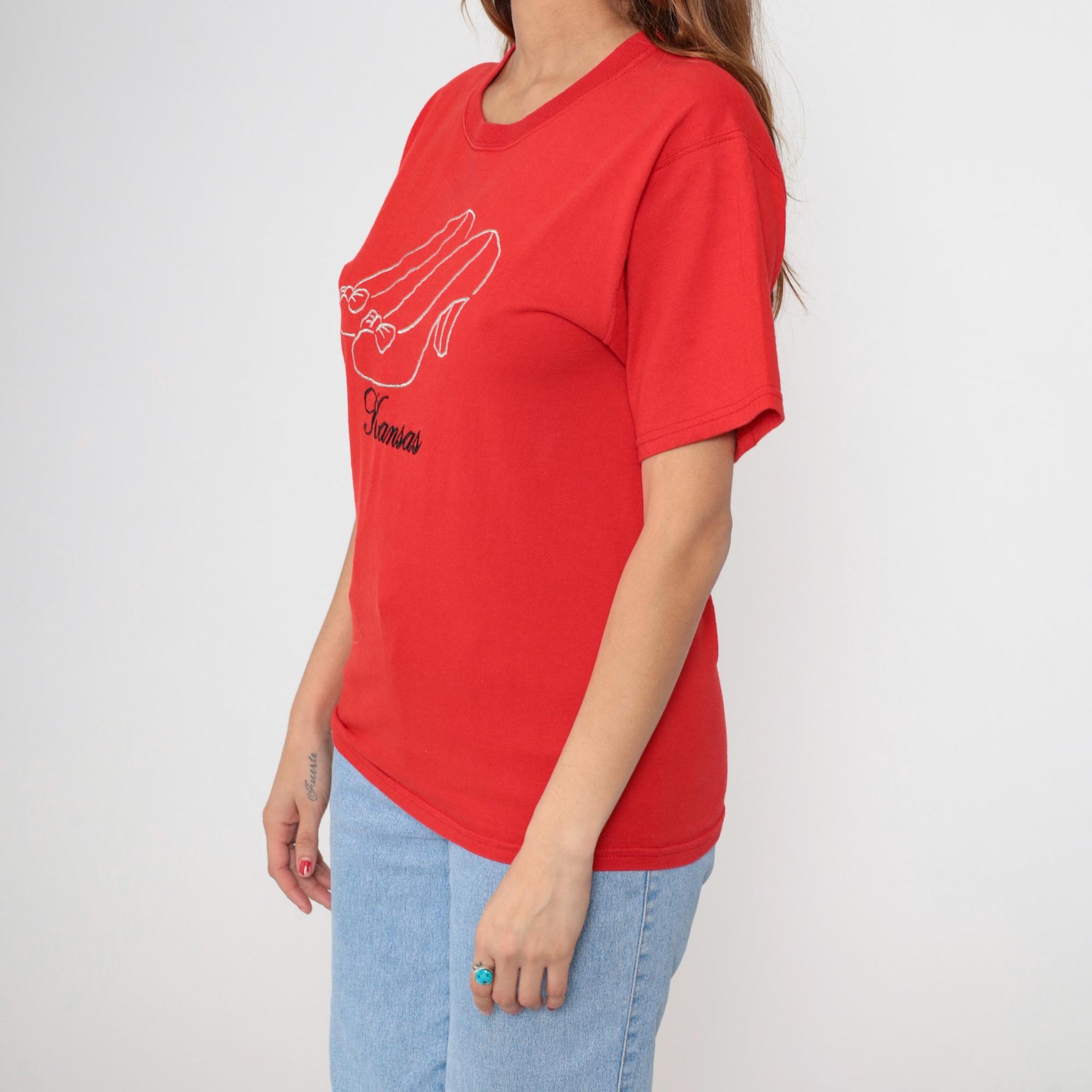 Y2K Kansas Dorothy Shoes Graphic T-Shirt Red Cotton Small