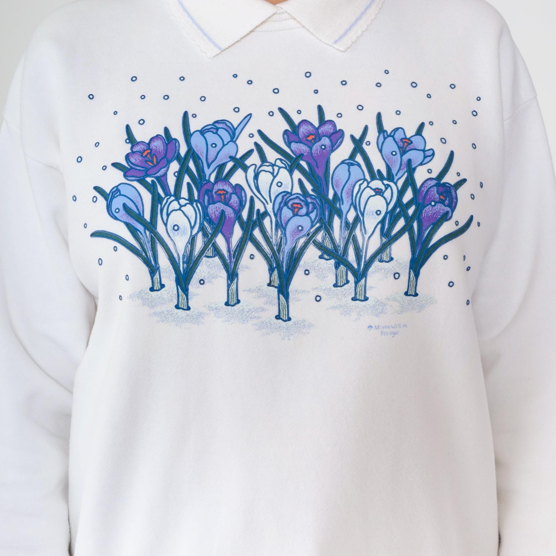 90s White Floral Puff Paint Collared Sweatshirt Medium M