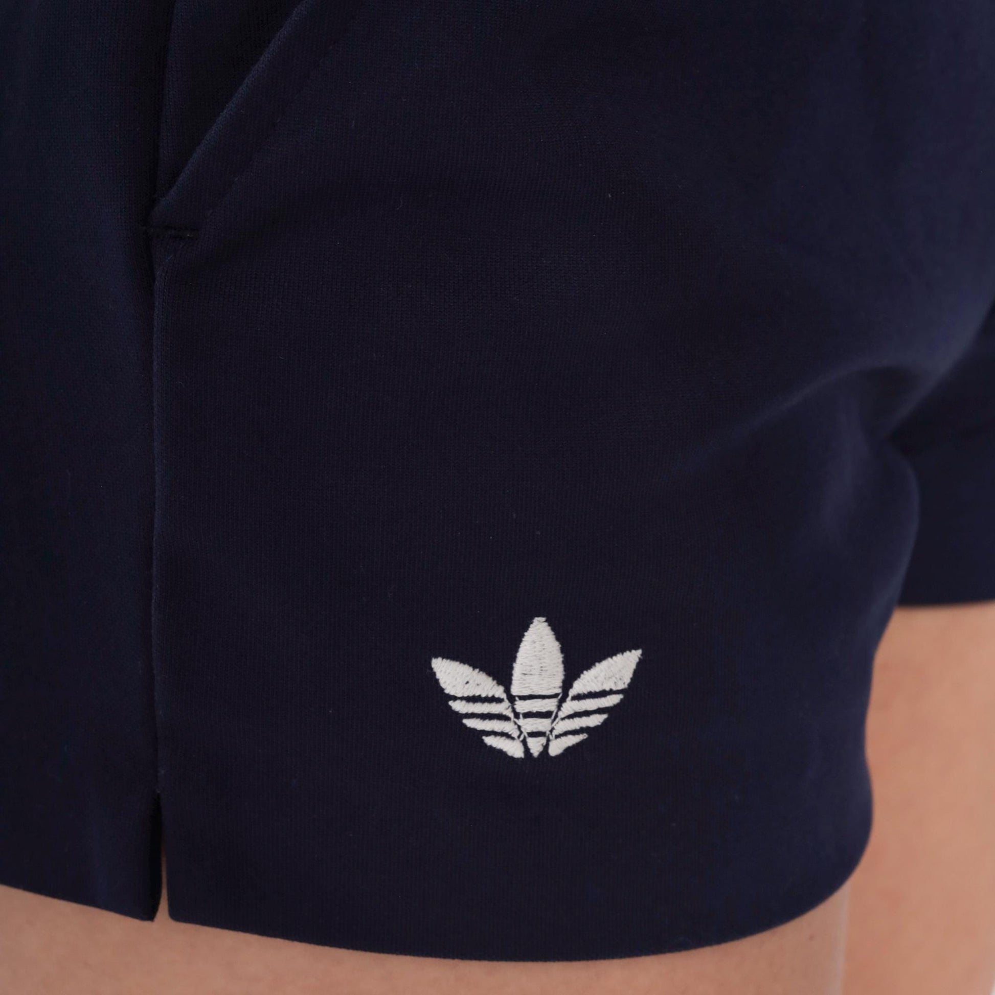 80s Adidas Navy Athletic Shorts Red White Stripe High Waist Medium M