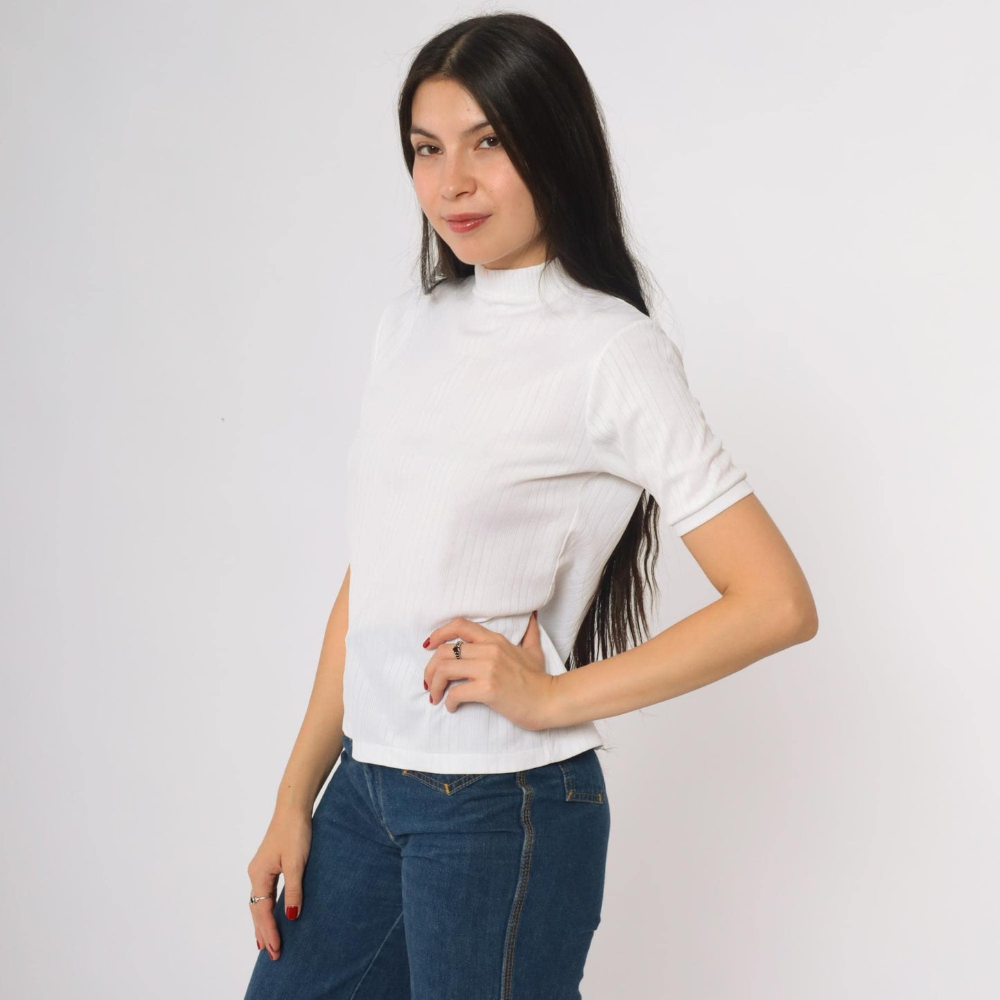 70s White Mock Neck Short Sleeve Ribbed Knit Fitted Top Small S