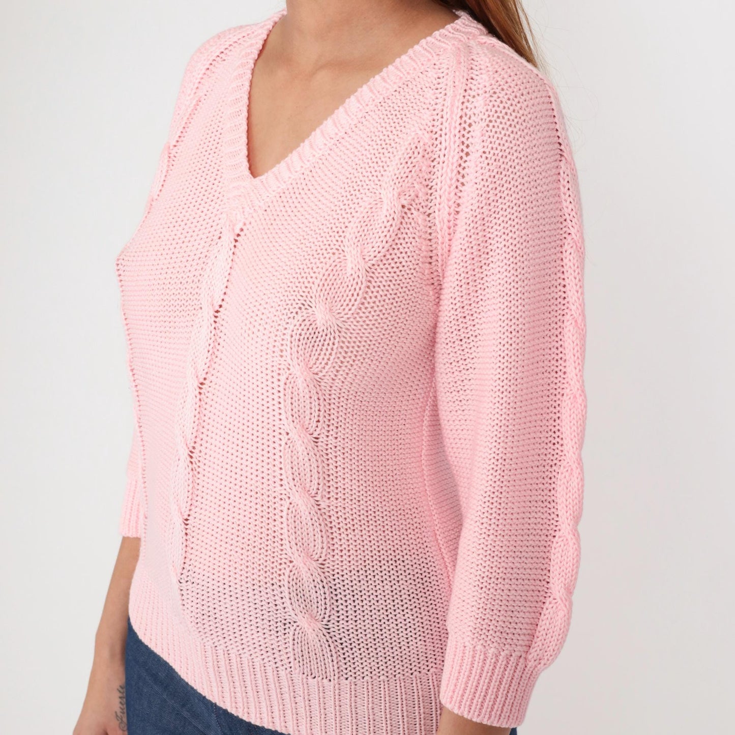 80s Pink Cable Knit V-Neck Pullover Sweater Medium