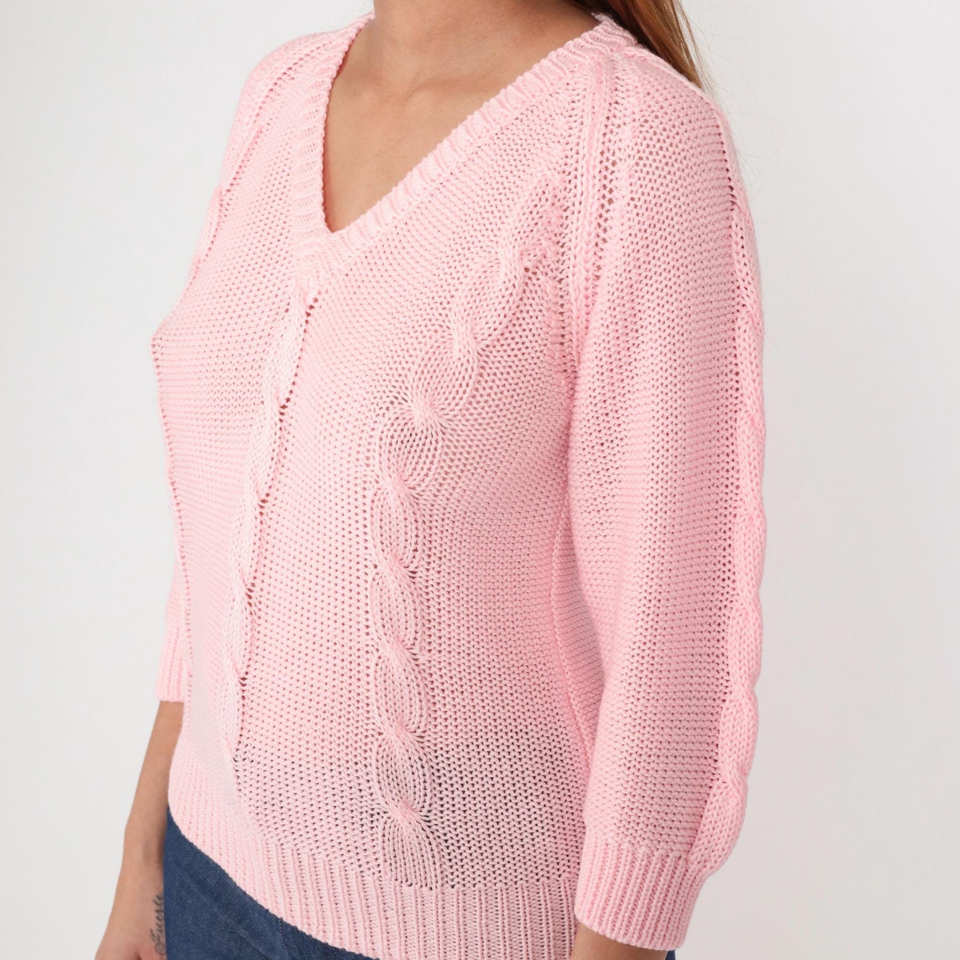 80s Pink Cable Knit V-Neck Pullover Sweater Medium