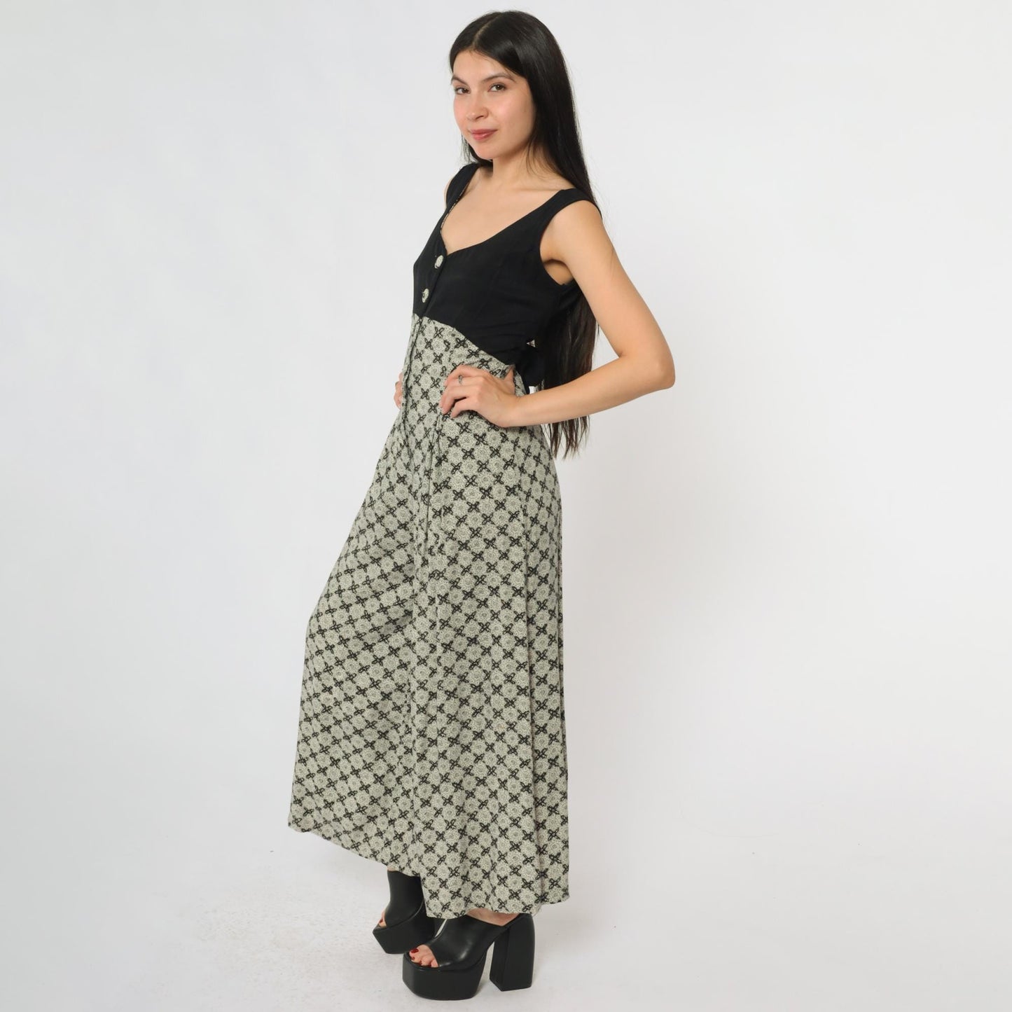 90s Alyn Paige Black Floral Jumpsuit Wide Leg V-Neck Rayon Small