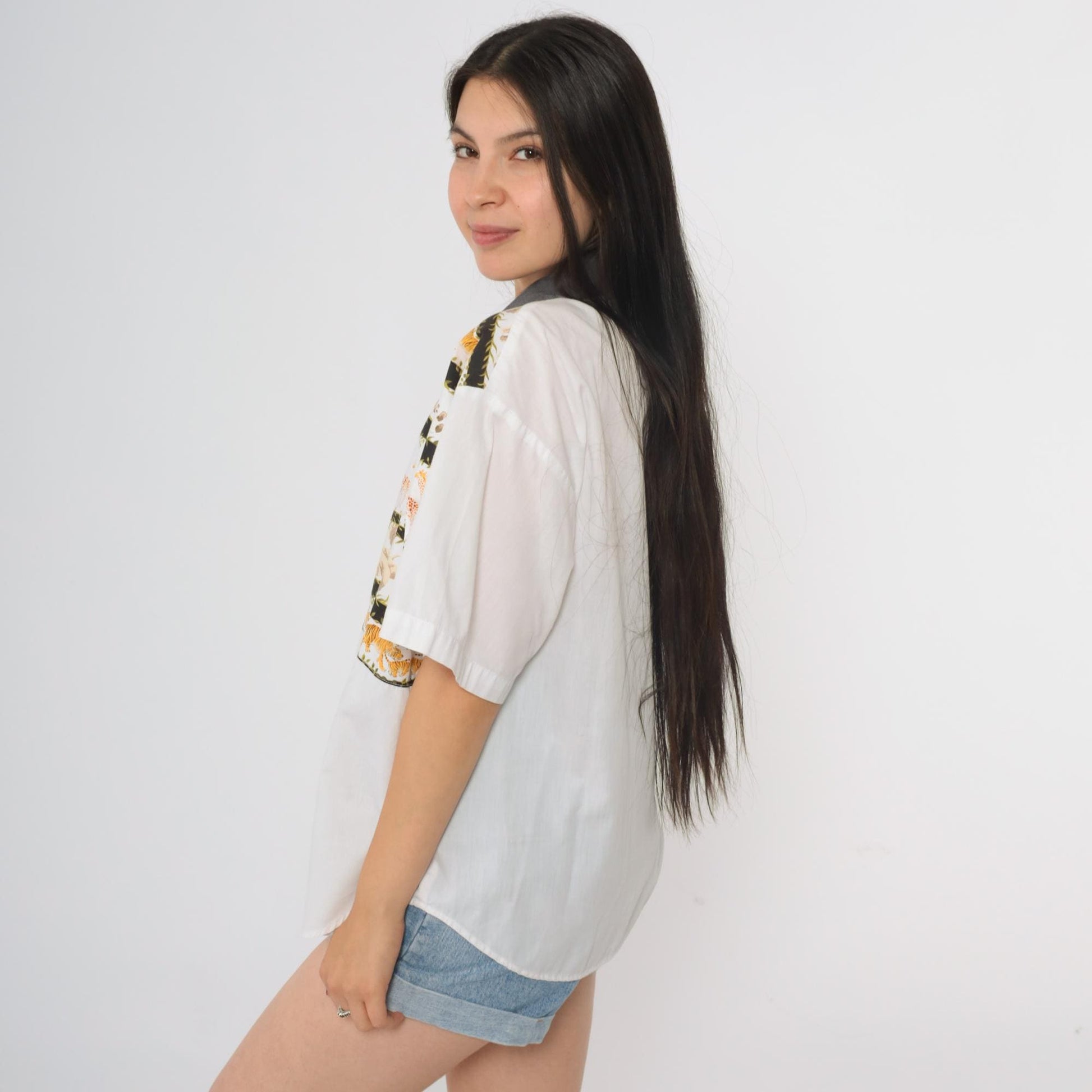 90s Tapestry Safari Animal Print Button-Up Blouse White Grey Collar Large