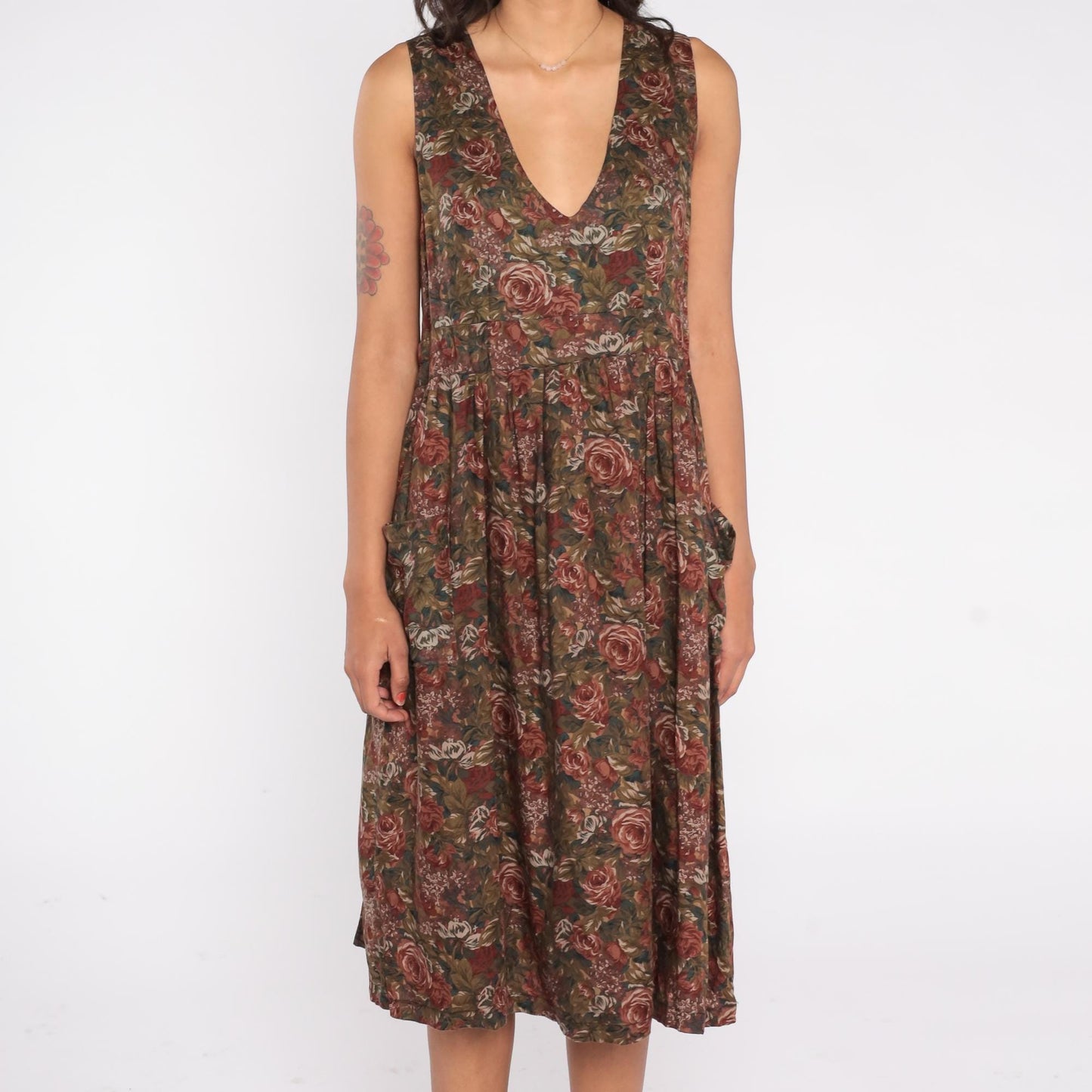 90s Floral Midi Dress Deep V Neck Fit and Flare Brown Green Rose Print Pockets Medium M