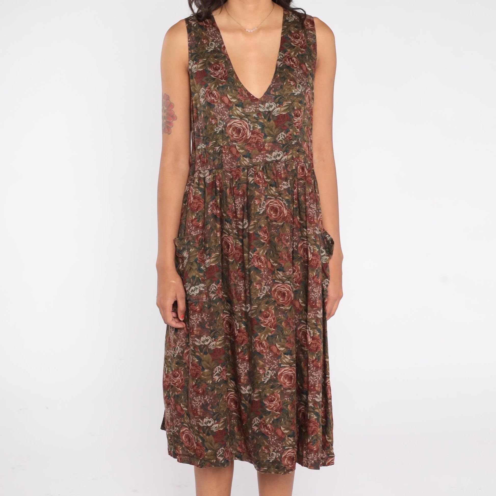 90s Floral Midi Dress Deep V Neck Fit and Flare Brown Green Rose Print Pockets Medium M